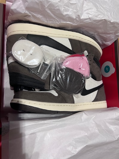 Travis Scott × Nike Air Jordan 1 Retro High OG TS SP "Sail/Dark Mocha"