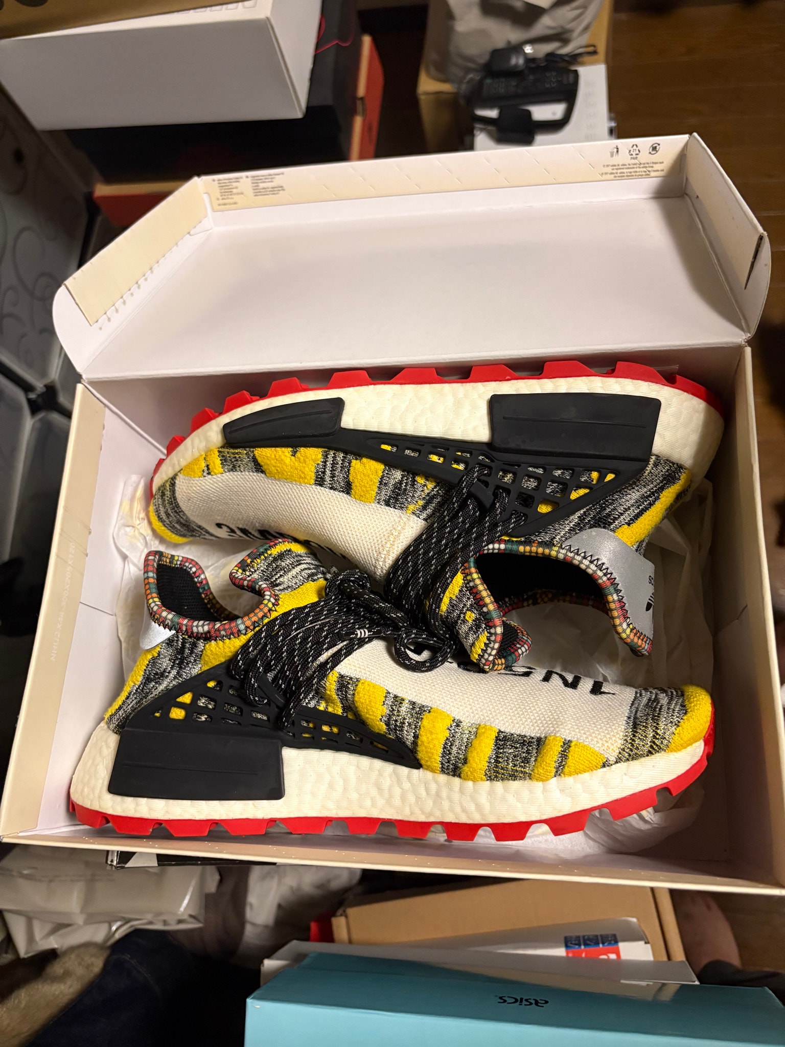 Pharrell Williams × adidas NMD Hu SOLAR PACK "RED"