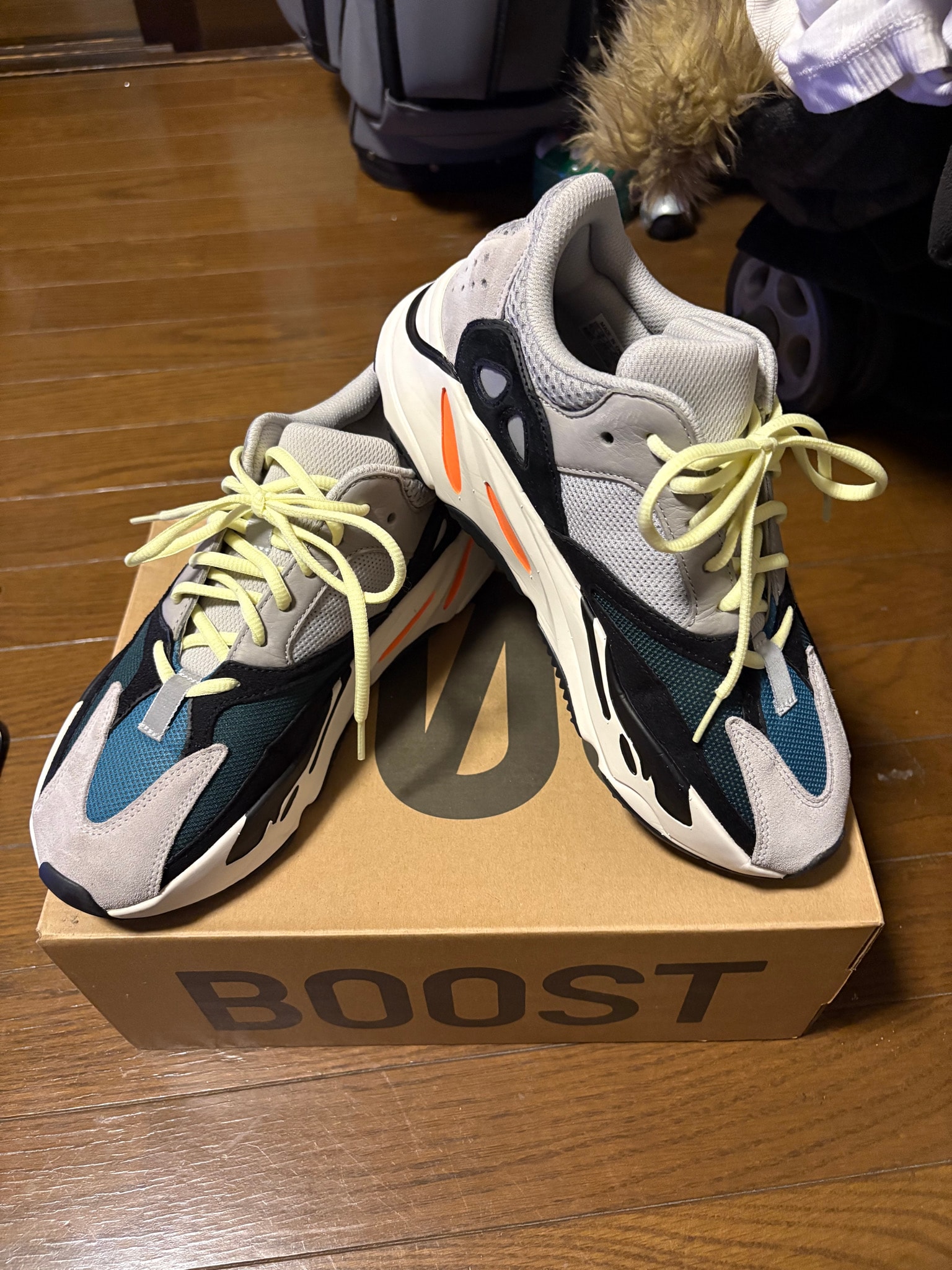 adidas YEEZY Boost 700 "Wave Runner"