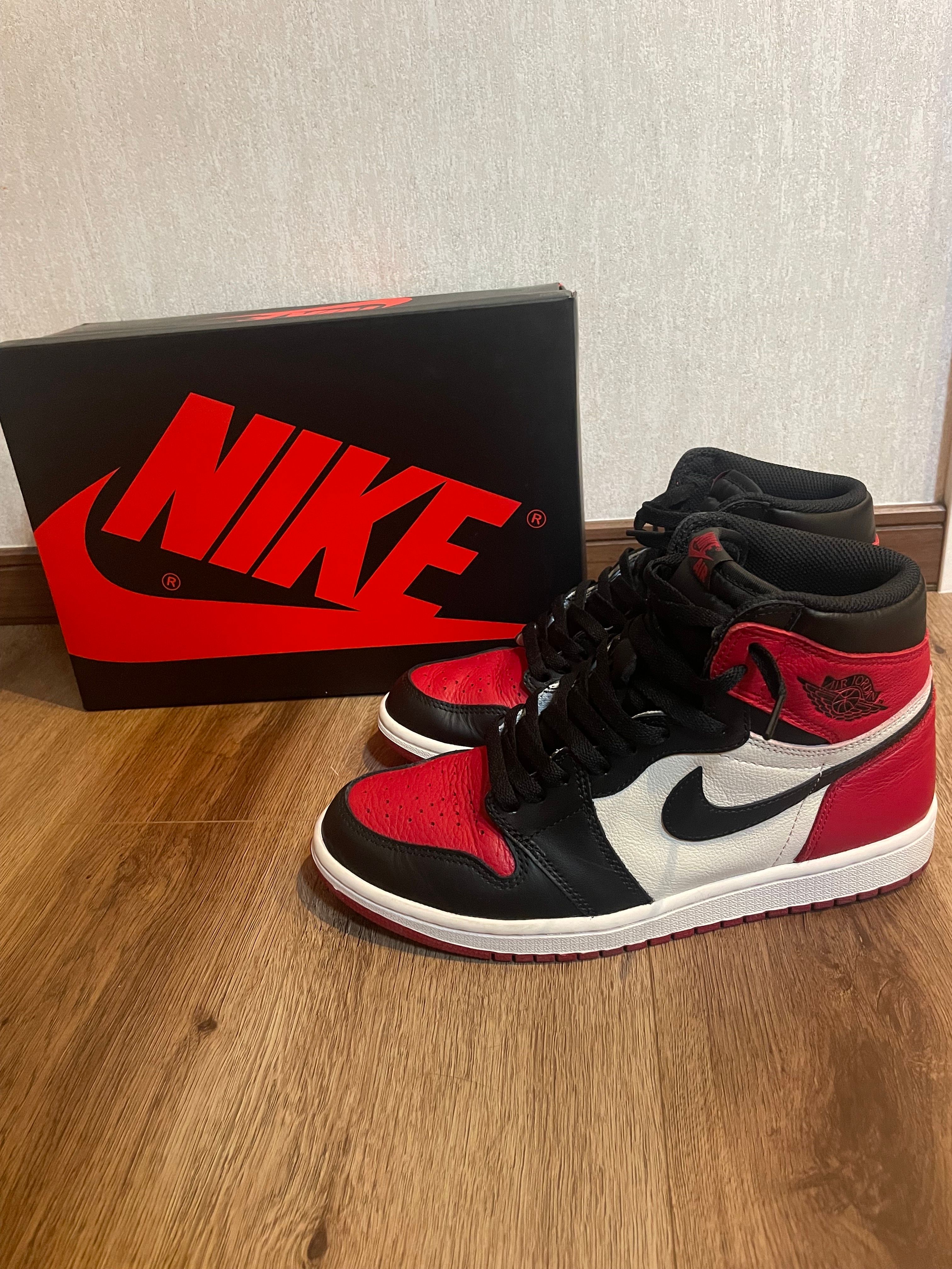 Nike Air Jordan 1 Retro High OG "Bred Toe"