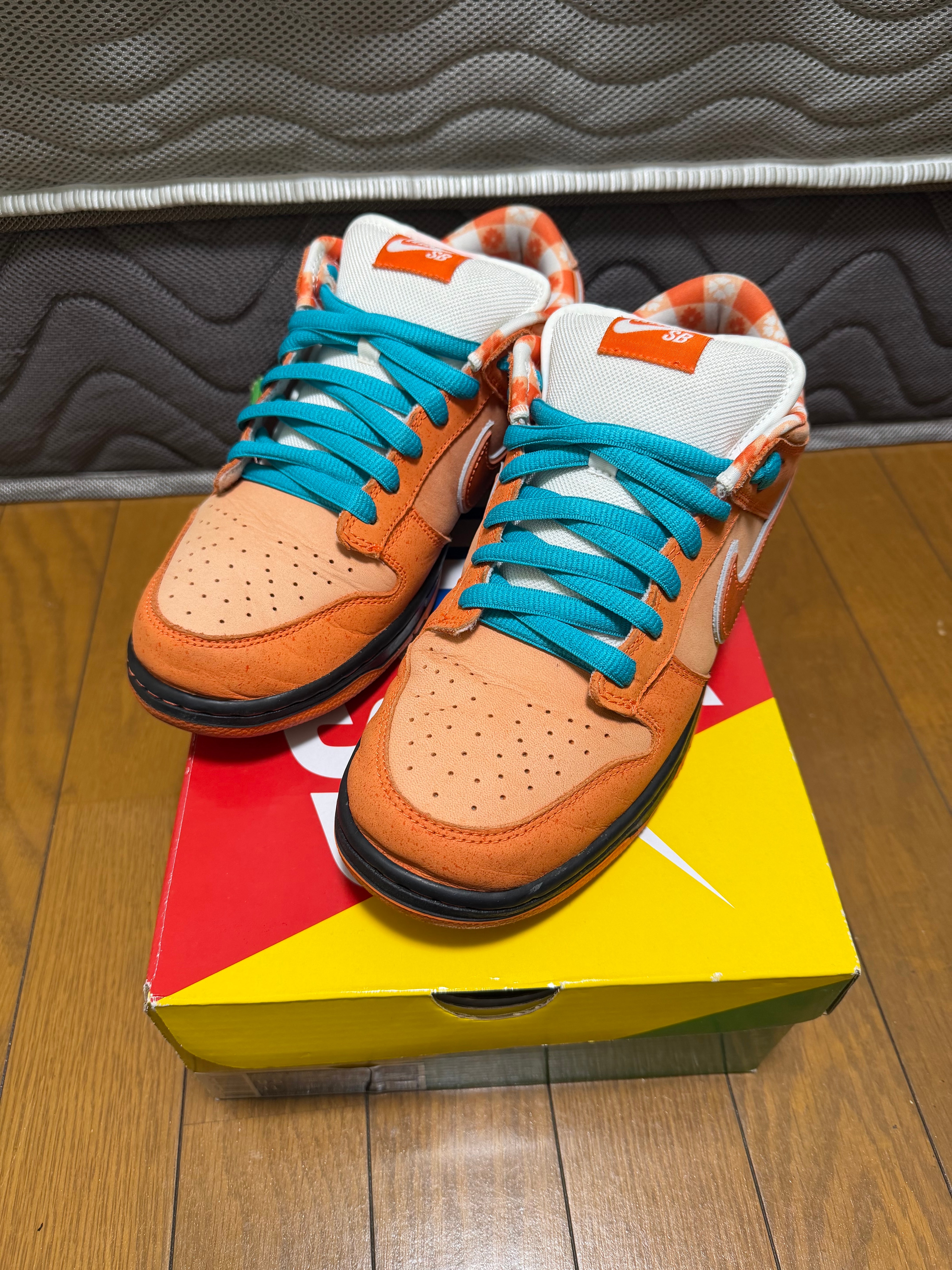 NIKE SB DUNK LOW 27.5 cm オレンジ　ロブスター Nike Dunk Low SB x Concepts Orange Lobster - In-Hand! - Size - 8