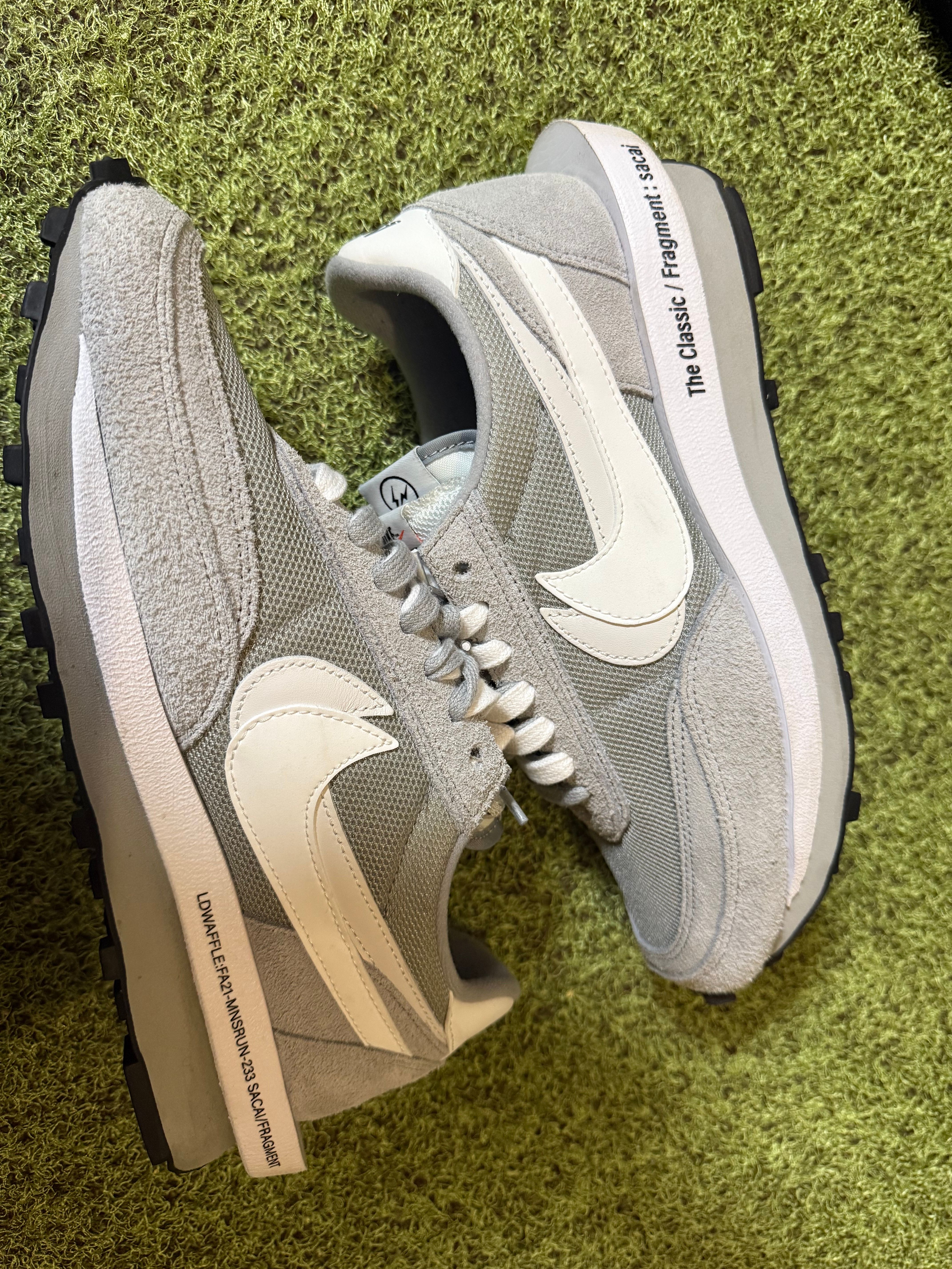 Fragment × sacai × Nike LD Waffle "Light Smoke Grey"