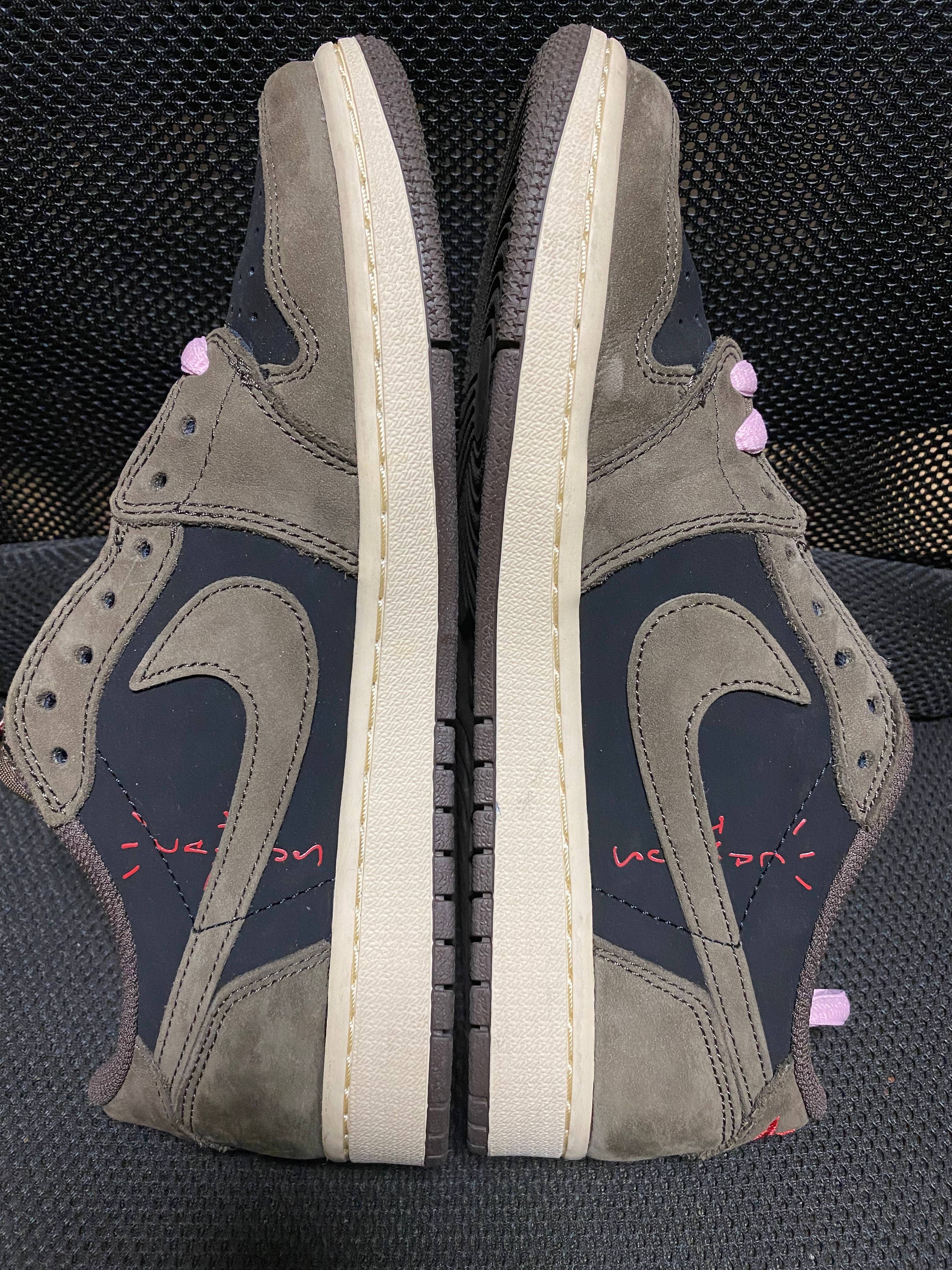 Travis Scott × Nike Air Jordan 1 Low OG SP-T "Black/Dark Mocha"