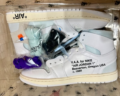 Virgil Abloh Archive (V.A.A.) × Nike Air Jordan 1 Retro High OG "Alaska"