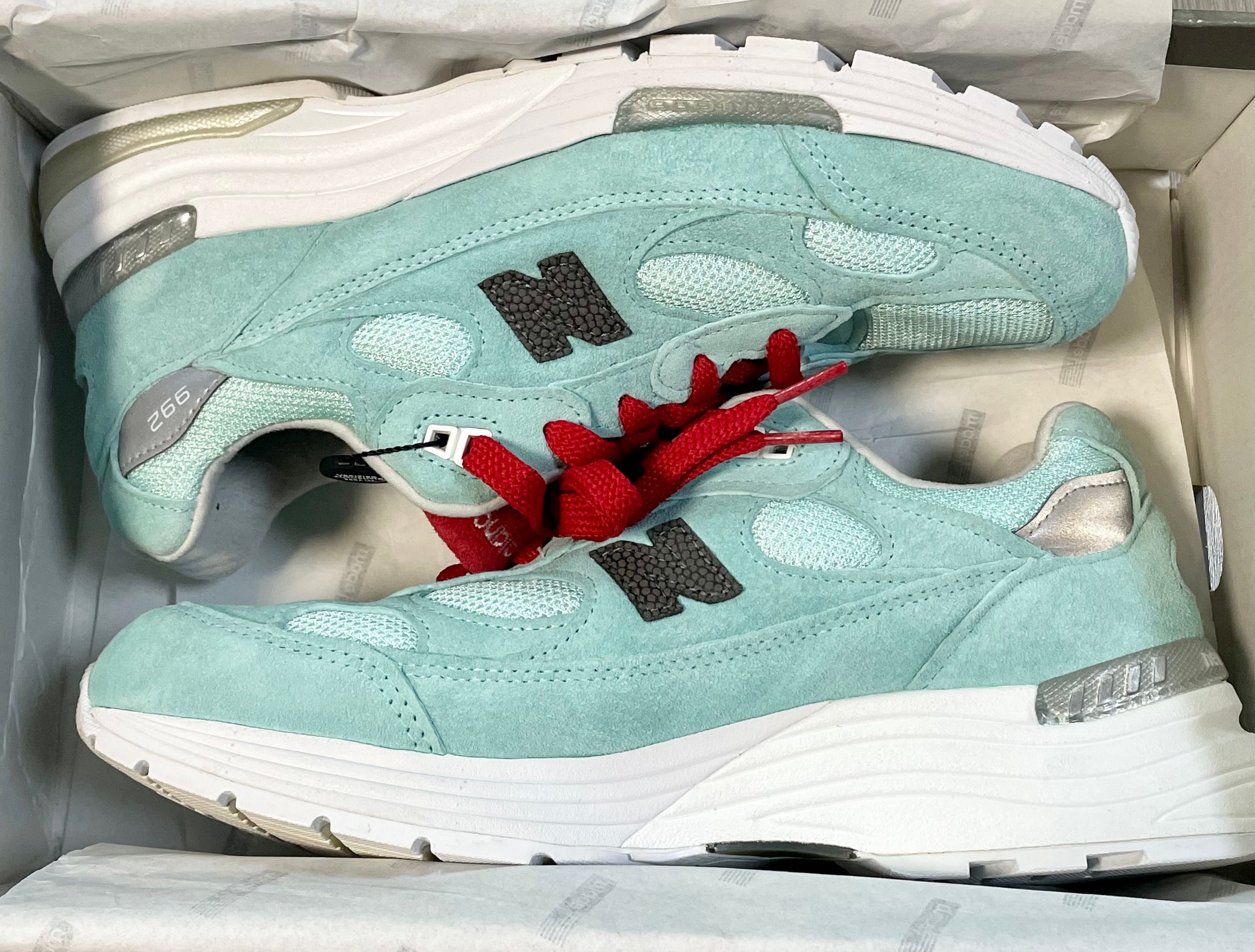KITH × New Balance 992 Kithmas "Teal/Gray"