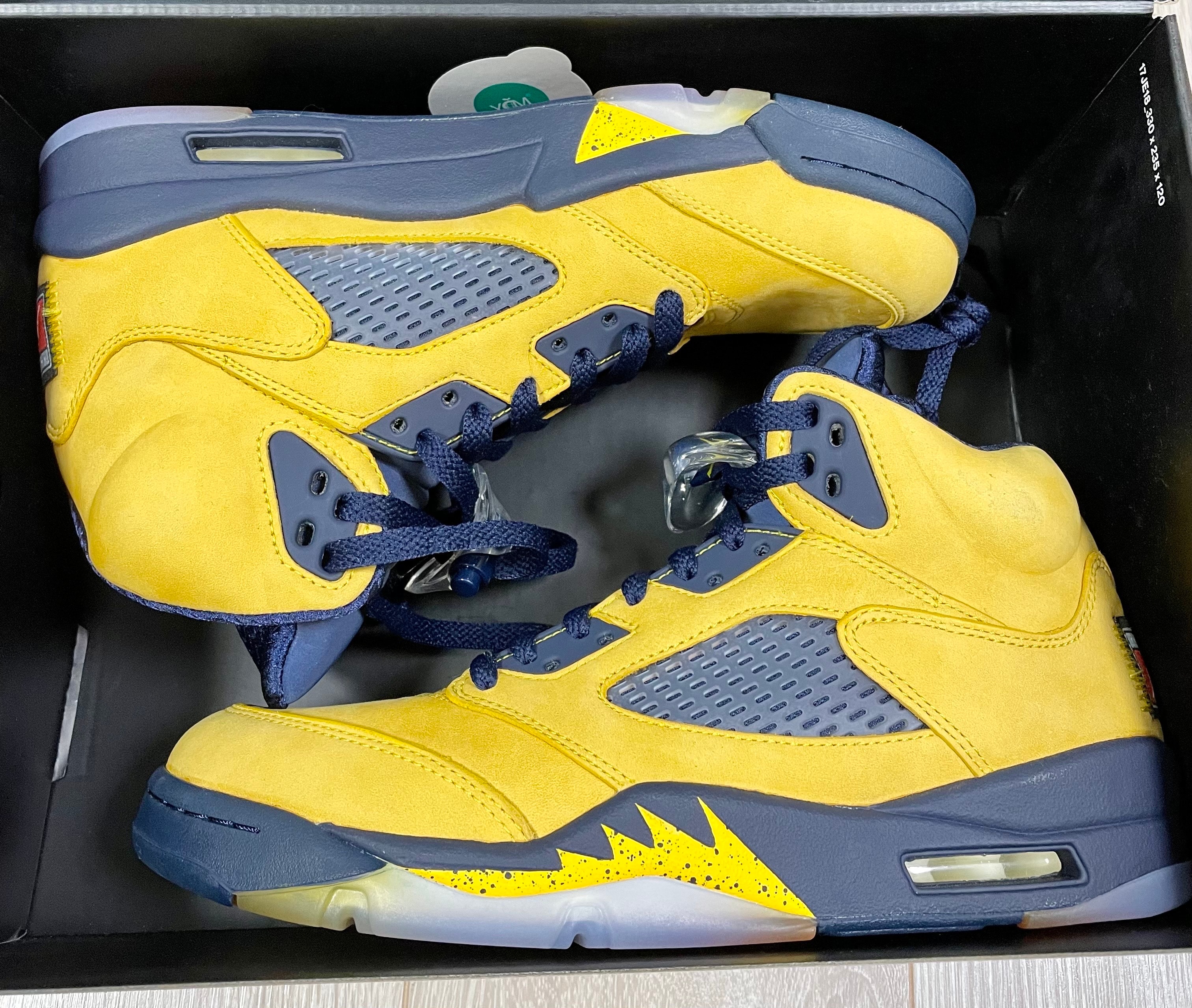 NIKE AIR JORDAN 5 "MICHIGAN"