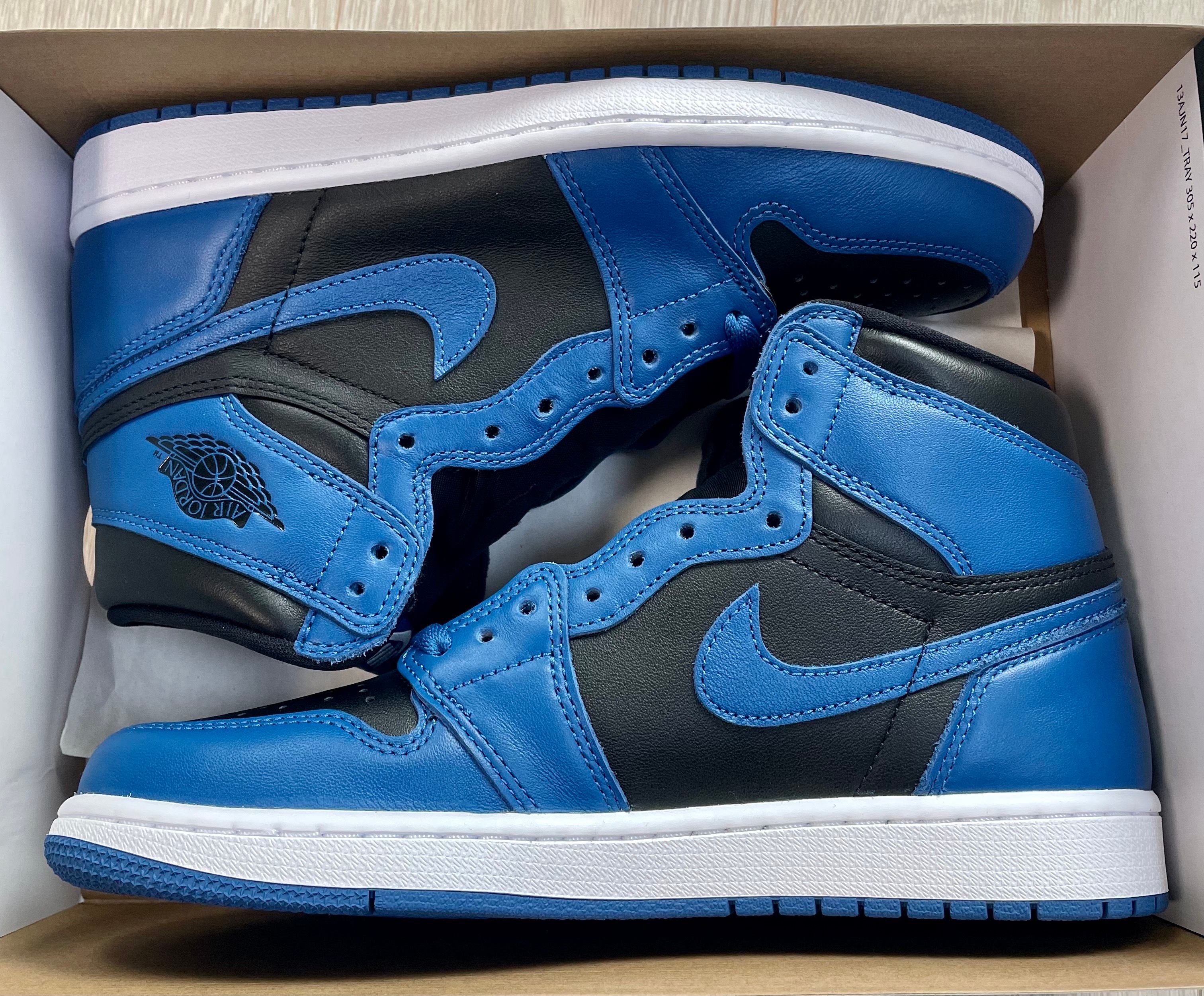 Nike Air Jordan 1 Retro High OG "Dark Marina Blue"