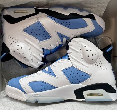 Nike Air Jordan 6 "UNC"