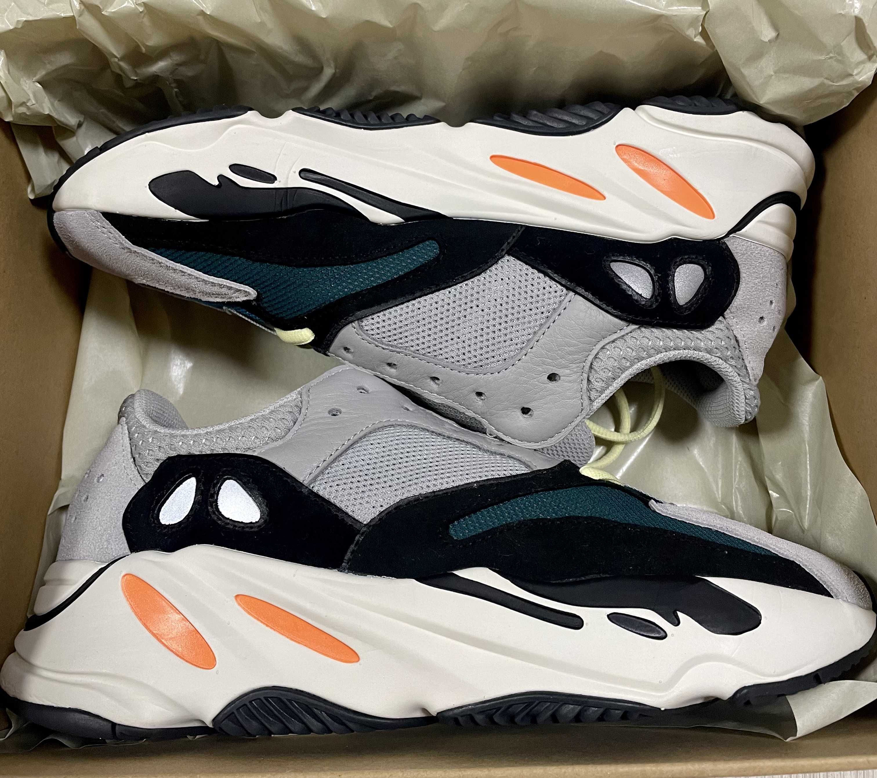 adidas YEEZY Boost 700 "Wave Runner"