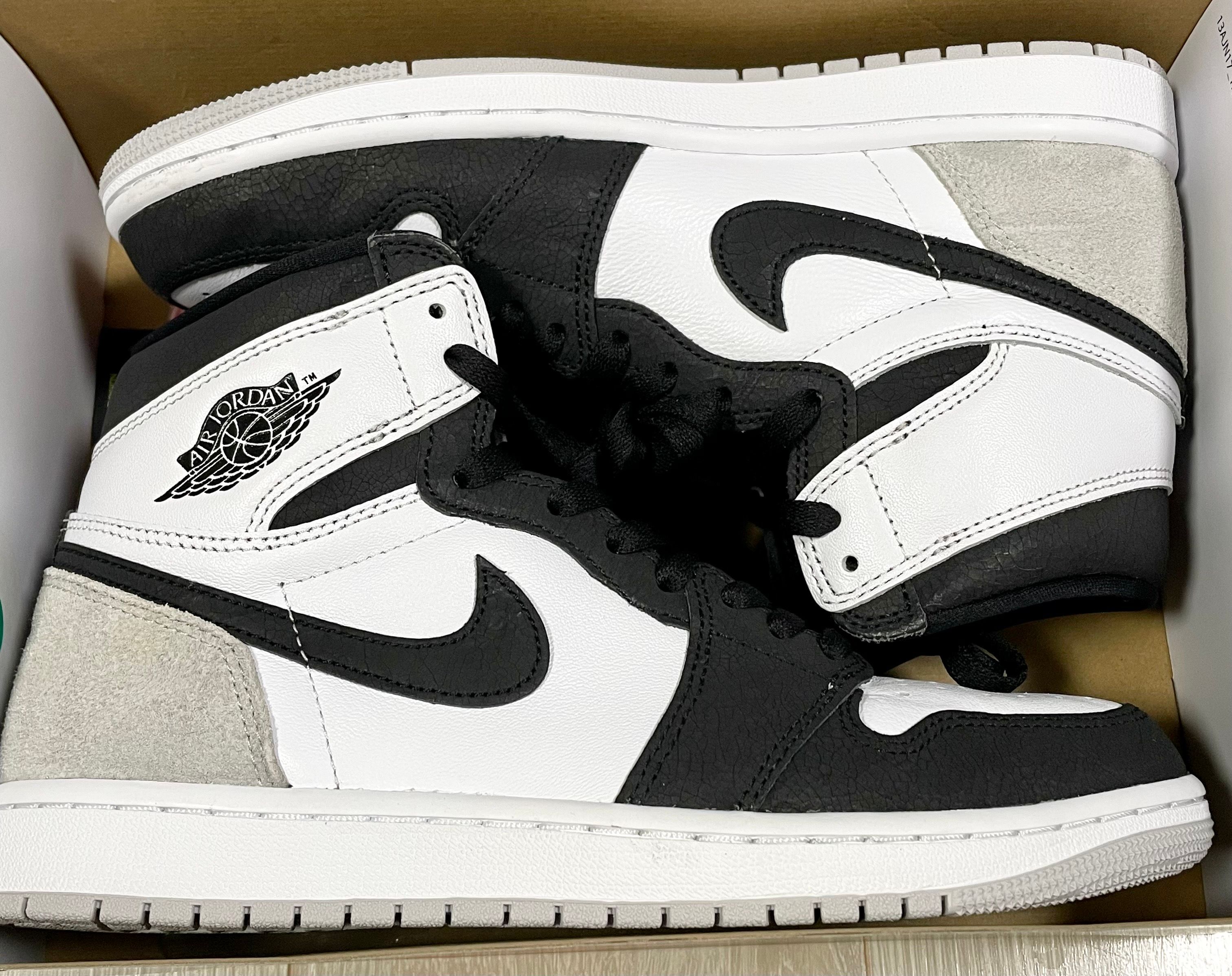 Nike Air Jordan 1 High OG "Bleached Coral"