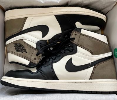 Nike Air Jordan 1 High OG "Sail/Dark Mocha/Black"