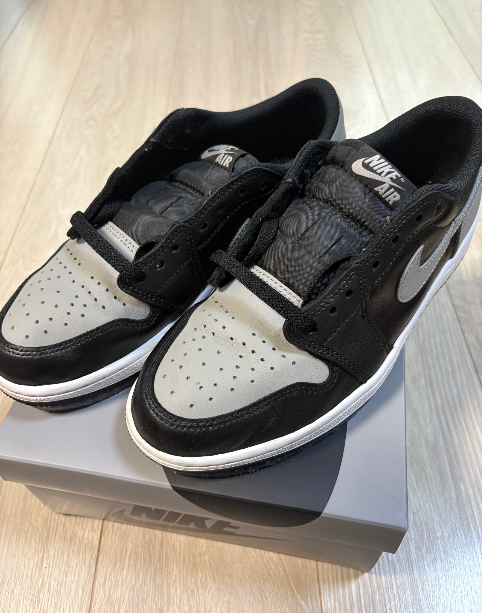 Nike Air Jordan 1 Retro Low OG "Shadow"