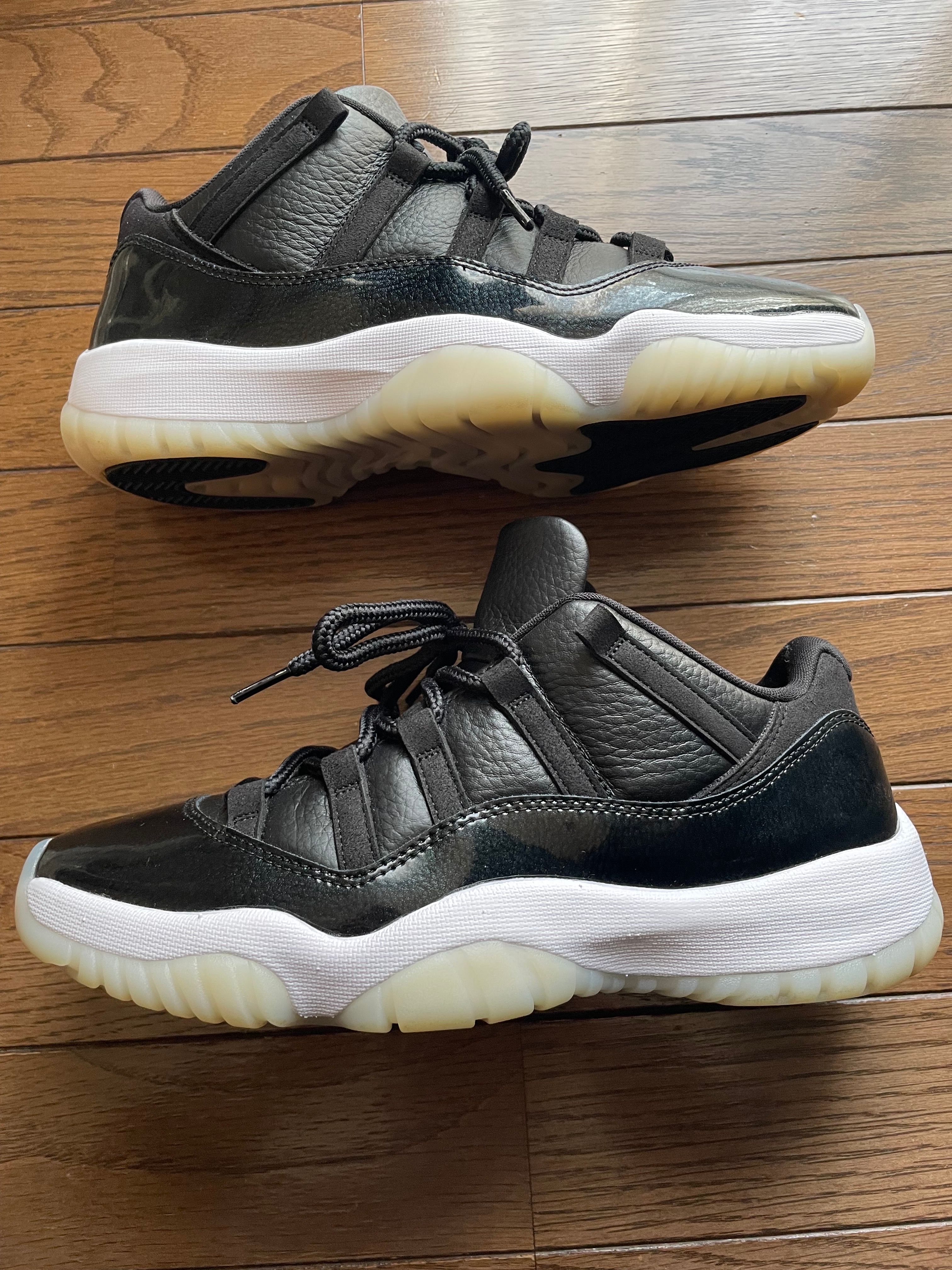Nike Air Jordan 11 Low "72-10"