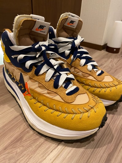 Jean-Paul Gaultier × sacai × Nike VaporWaffle "Sesame/Multi Color"