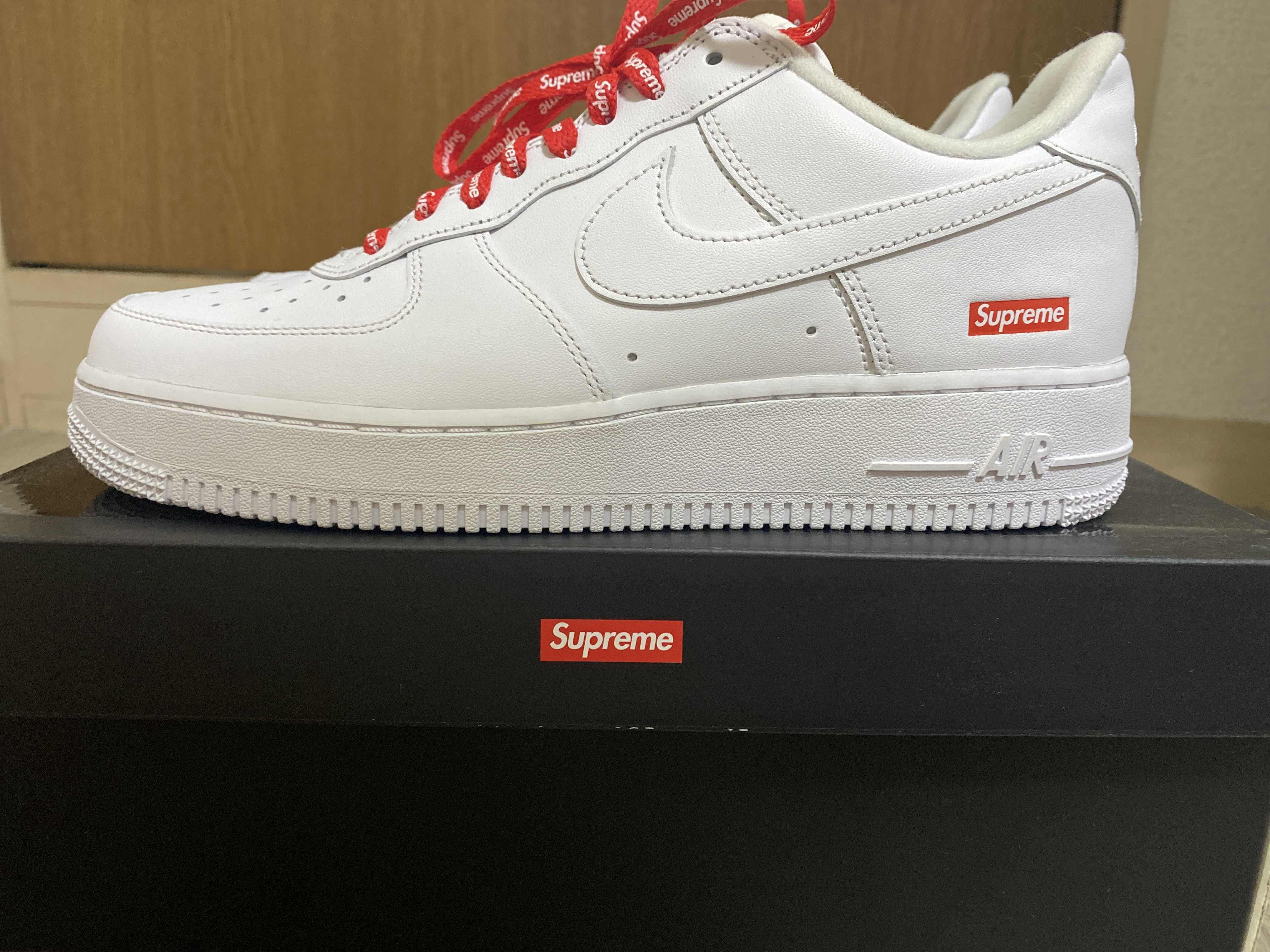 Supreme × Nike Air Force 1 Low "White"
