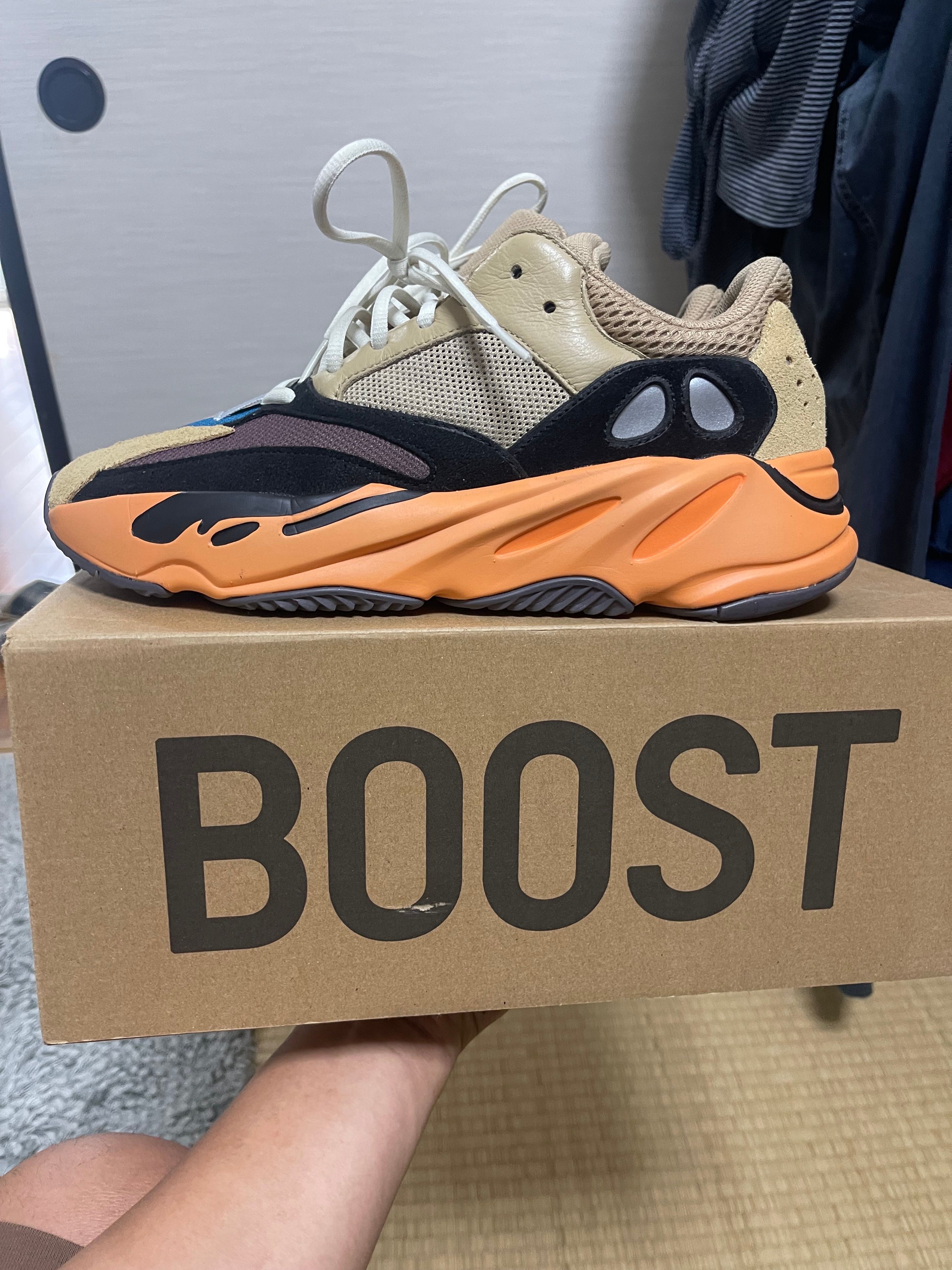 adidas YEEZY Boost 700 "Enflame Amber"
