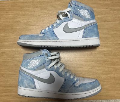 Nike Air Jordan 1 High OG "Hyper Royal"