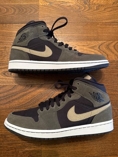 Nike Women's Air Jordan 1 MID "Military Colors"