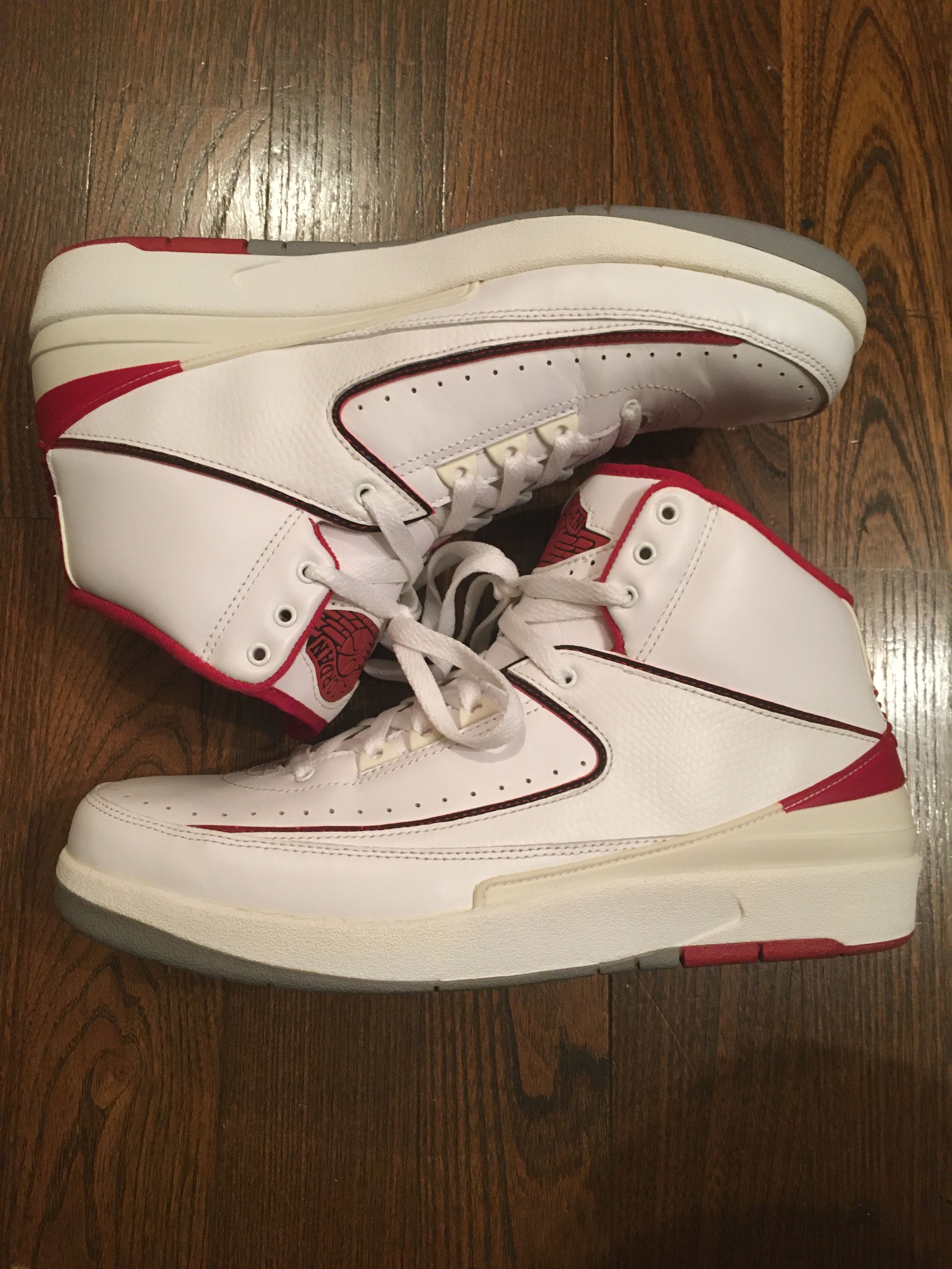 Nike Air Jordan 2 Retro "White/Red"(2014)