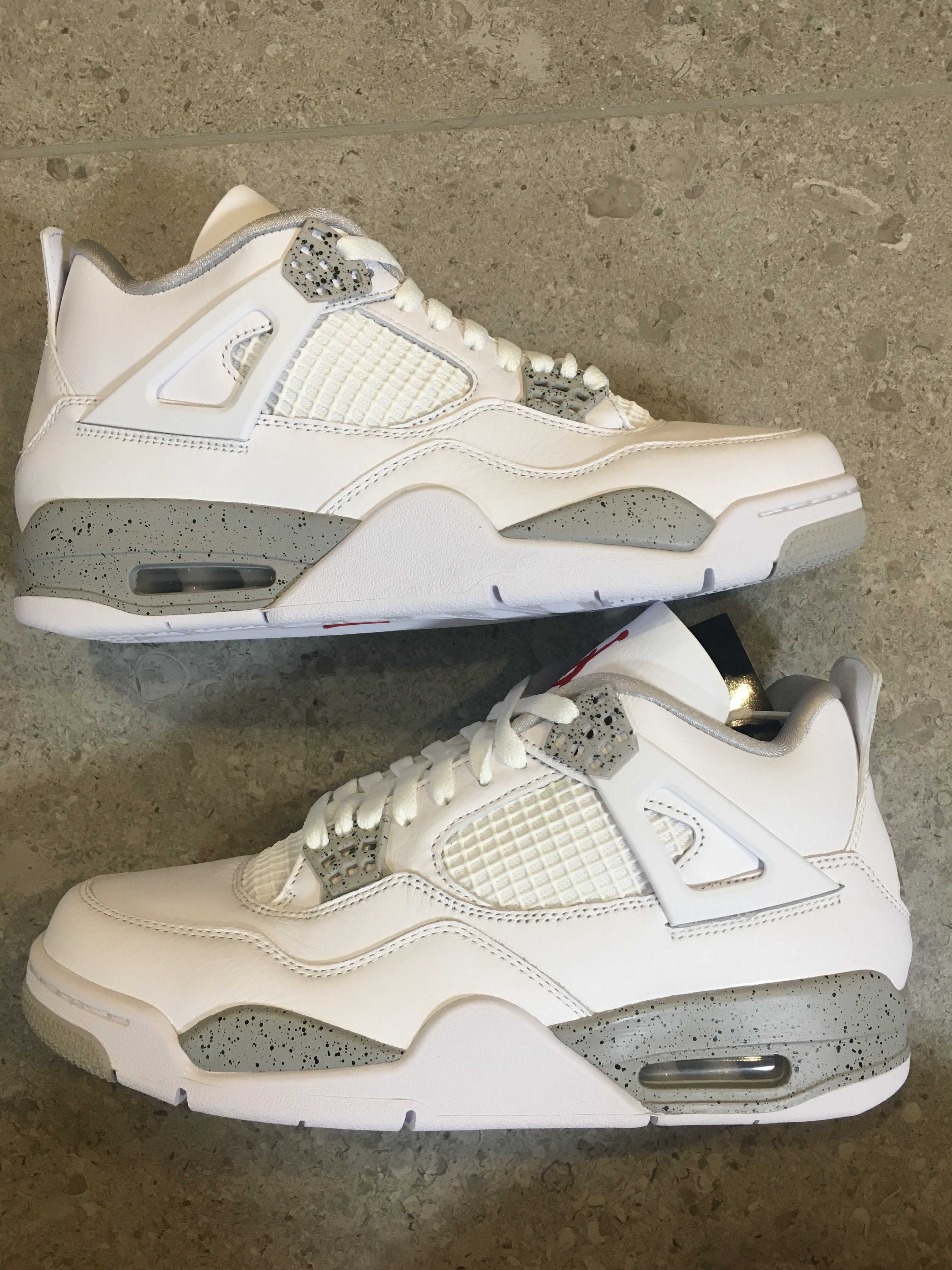 Nike Air Jordan 4 "Tech White"  