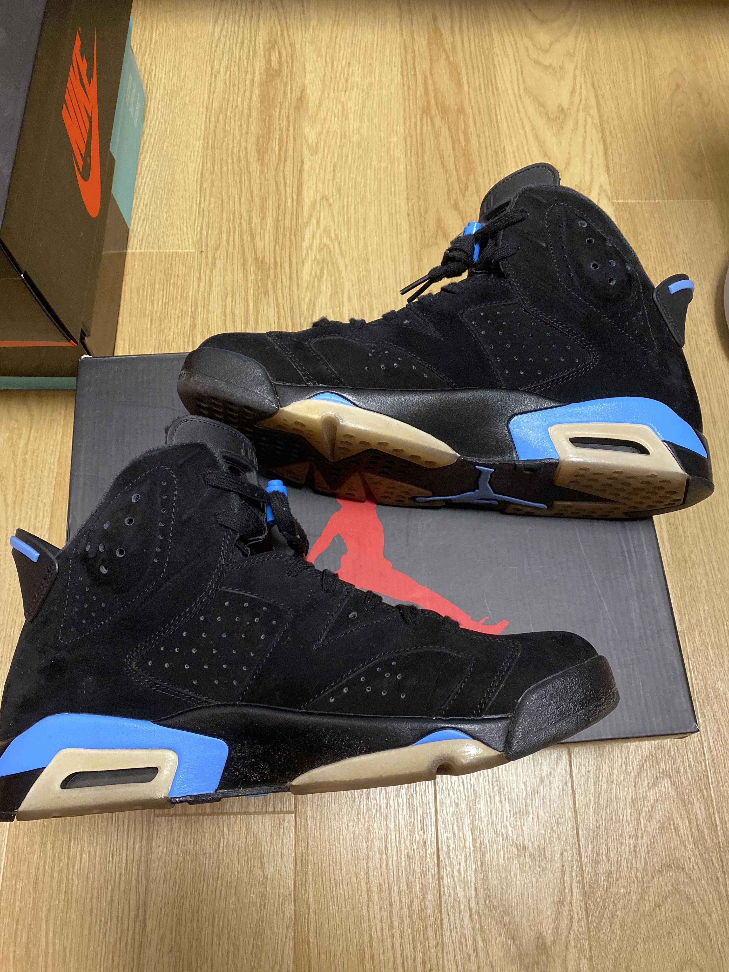 NIKE AIR JORDAN 6 RETRO "UNC"