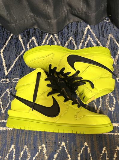 AMBUSH × NIKE DUNK HIGH "FLASH LIME"