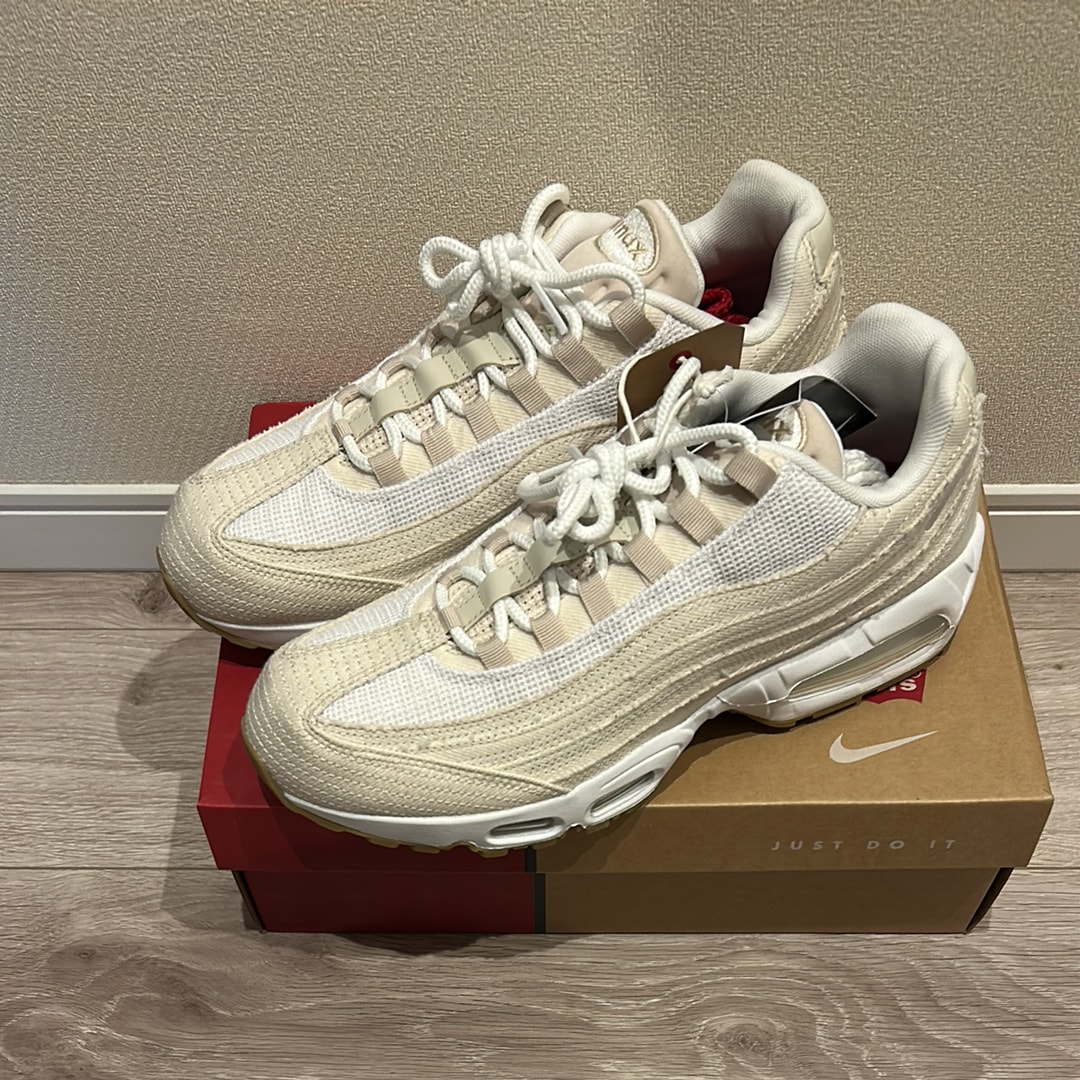Levi's × Nike Air Max 95 OG "Denim White"