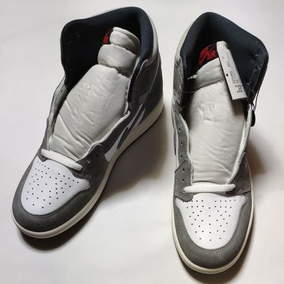 Nike Air Jordan 1 Retro High OG "Black and Smoke Grey"