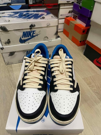 Travis Scott × fragment design × Nike Air Jordan 1 Low OG SP "Military Blue"