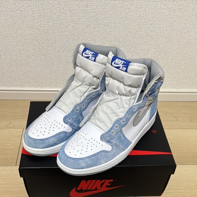 Nike Air Jordan 1 High OG "Hyper Royal"