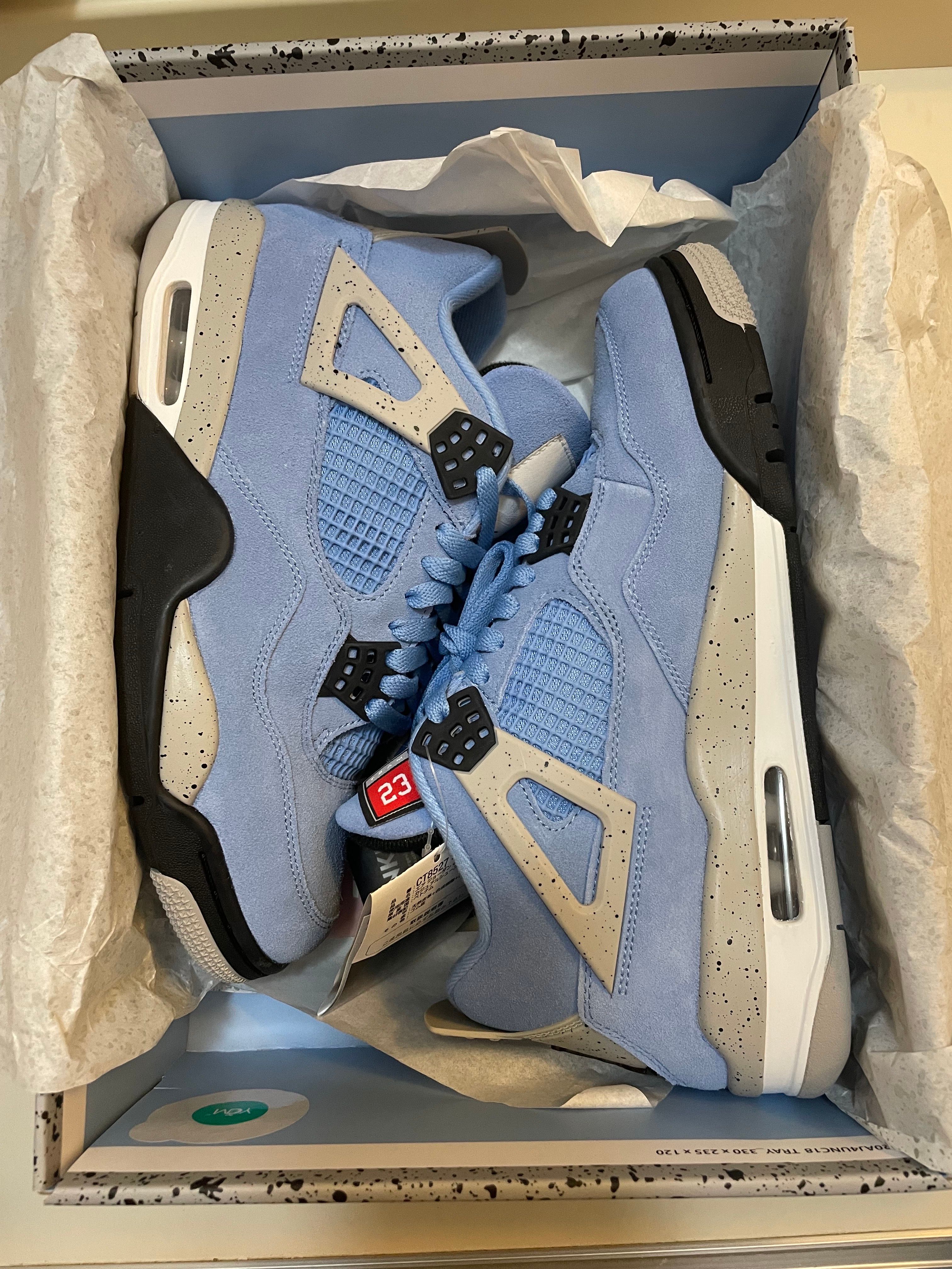 Nike Air Jordan 4 "University Blue"