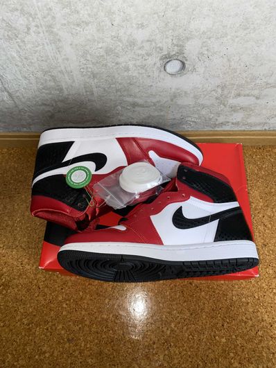 Nike Women's Air Jordan 1 High OG "Satin Red"