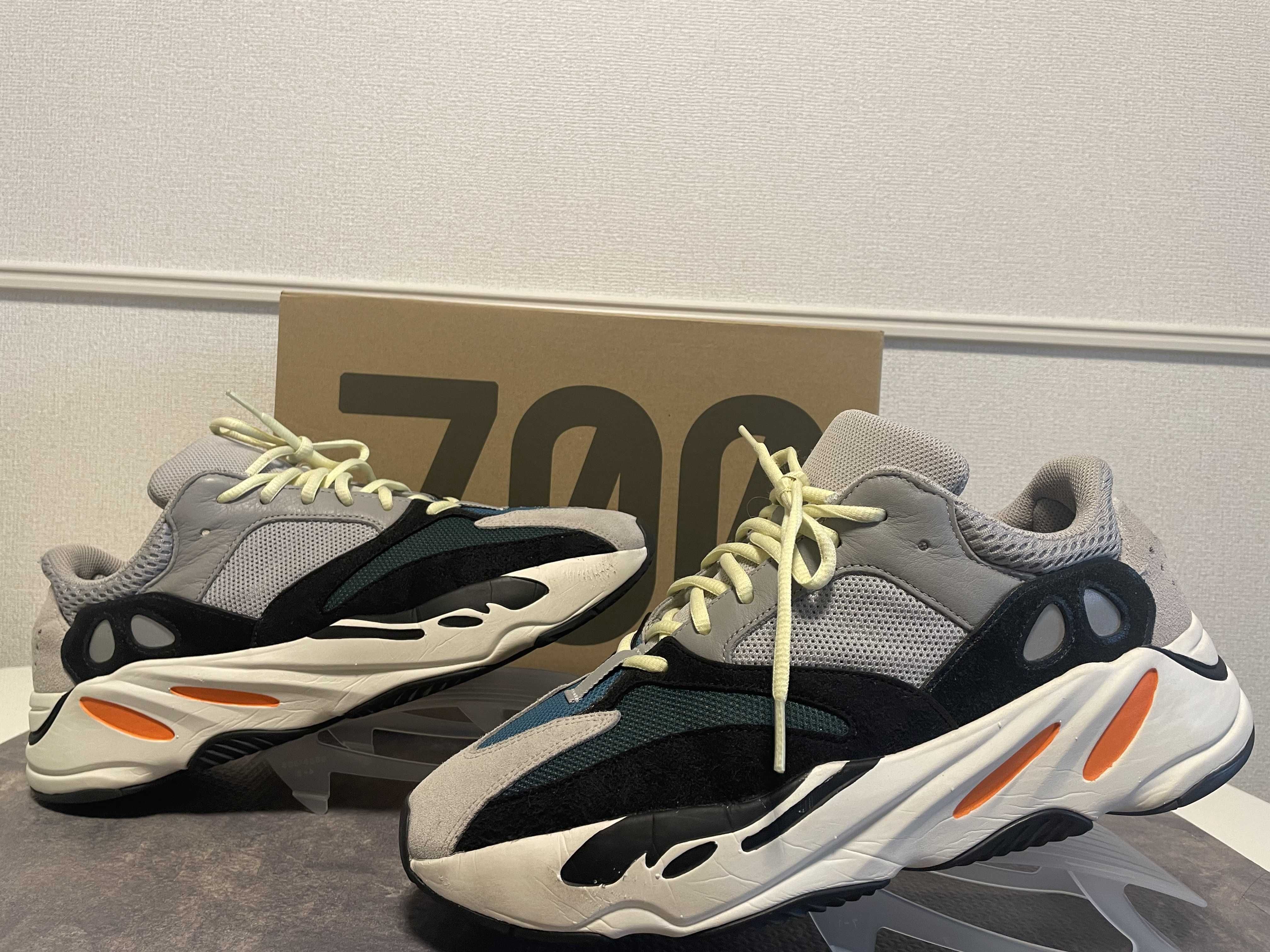 adidas YEEZY Boost 700 "Wave Runner"