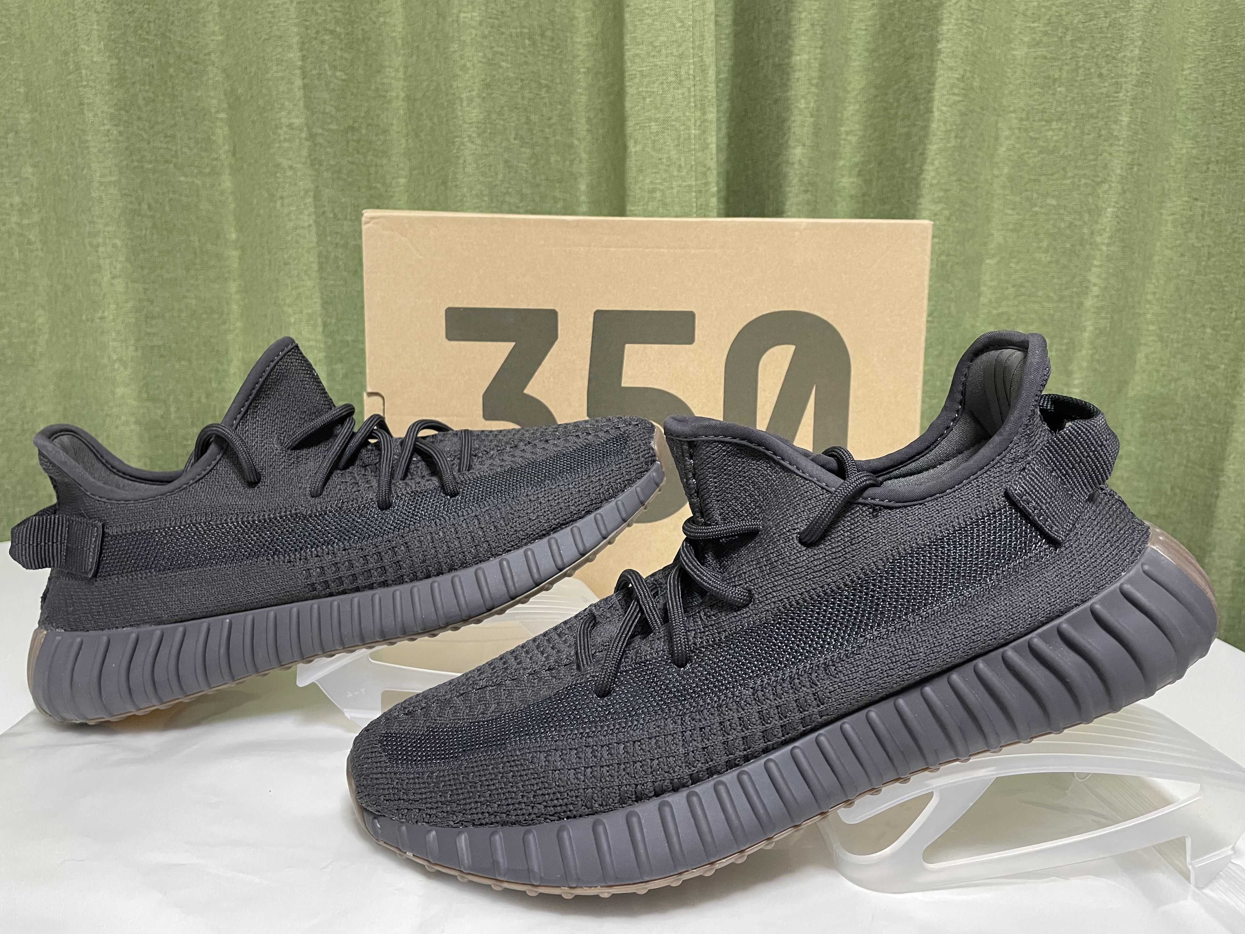 adidas YEEZY Boost 350 V2 "Cinder"