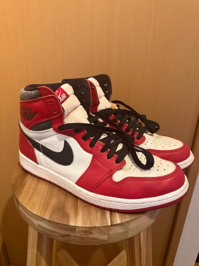 Nike Air Jordan 1 High OG "Lost & Found/Chicago"