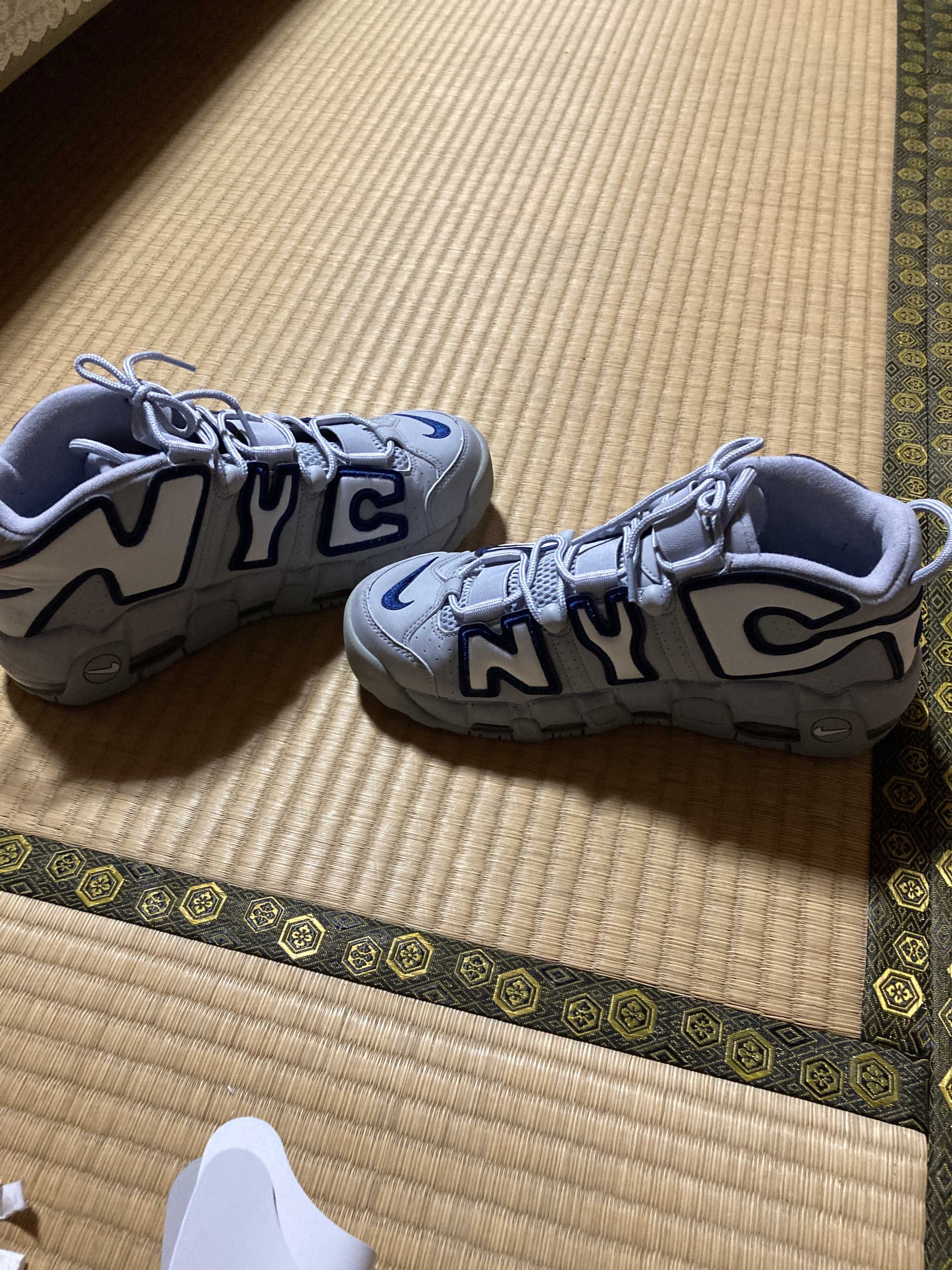 NIKE AIR MORE UPTEMPO "NEW YORK"