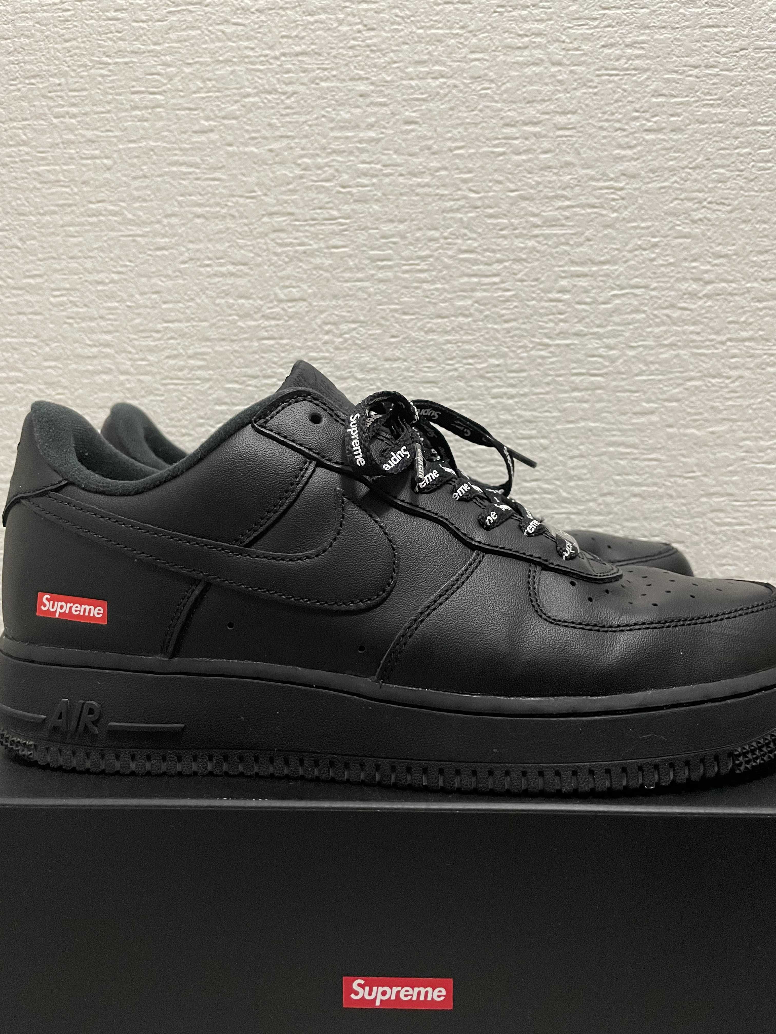 Supreme × Nike Air Force 1 Low "Black"