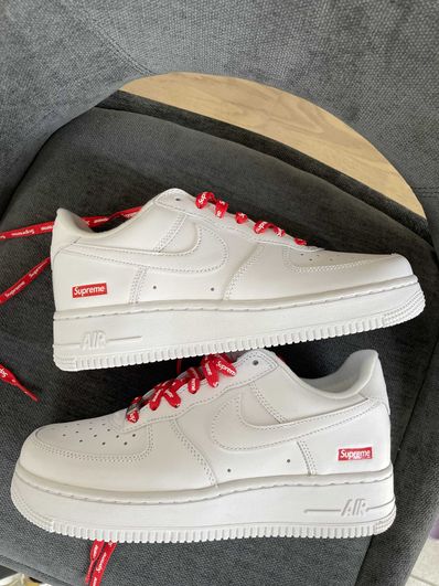 Supreme × Nike Air Force 1 Low "White"