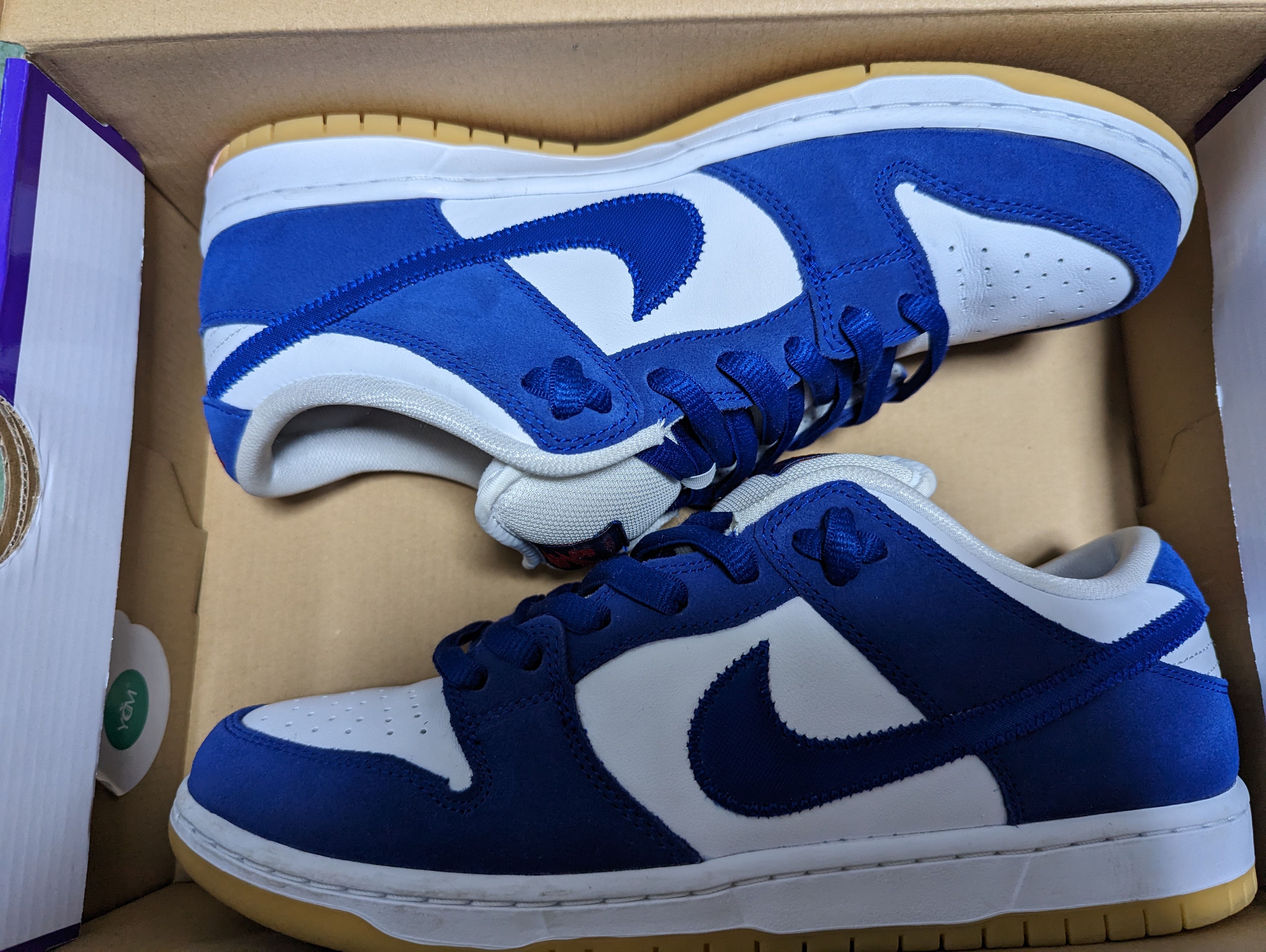 Nike SB Dunk Low "Los Angeles Dodgers/Deep Royal Blue"