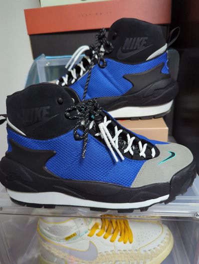 sacai × Nike Magmascape "Varsity Royal"