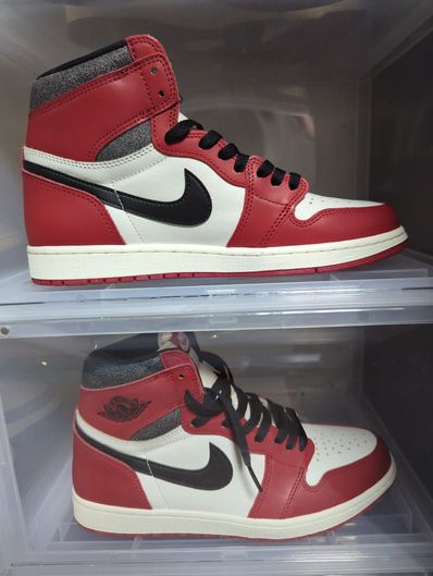 Nike Air Jordan 1 High OG "Lost & Found/Chicago"