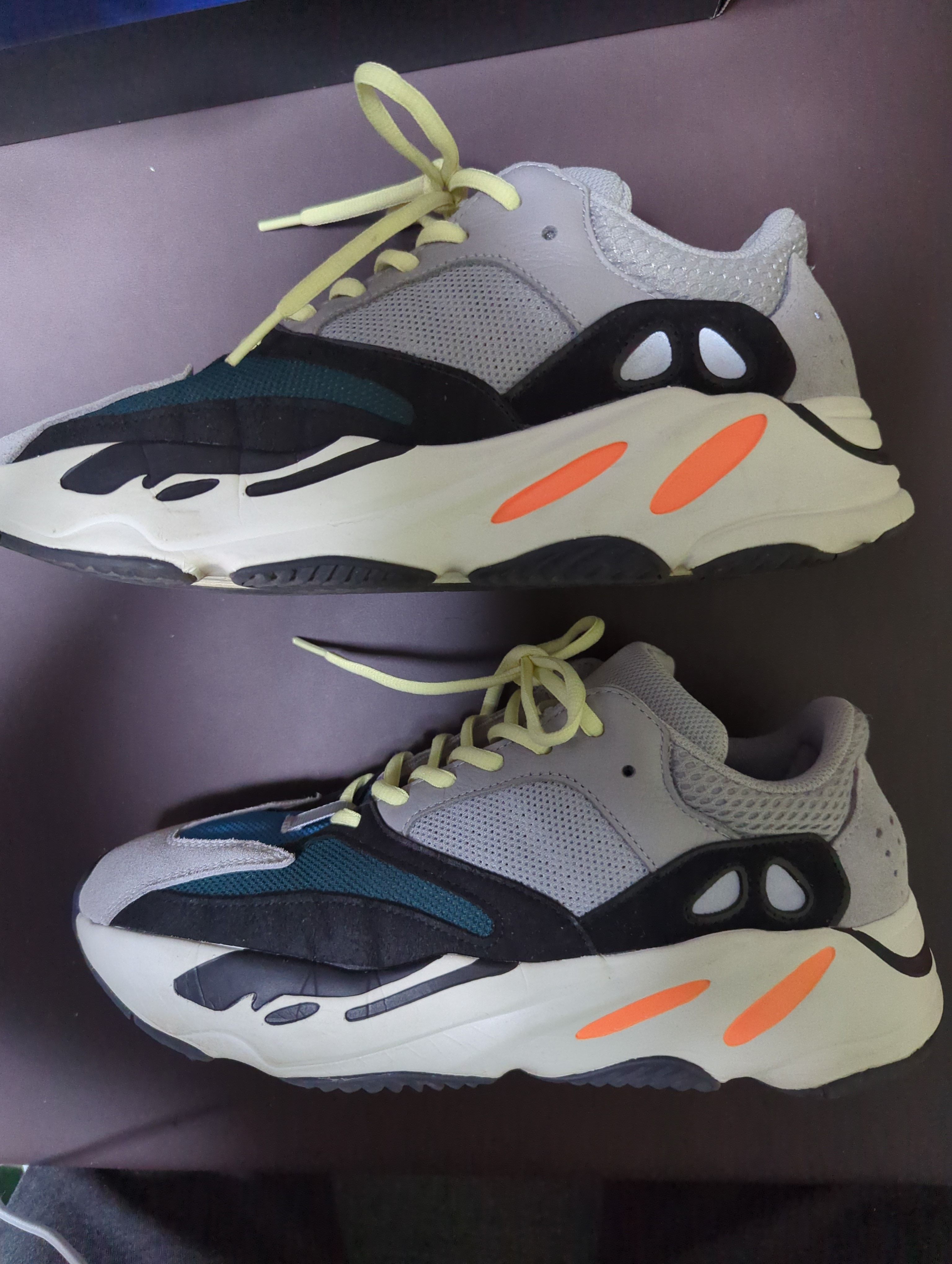 adidas YEEZY Boost 700 "Wave Runner"