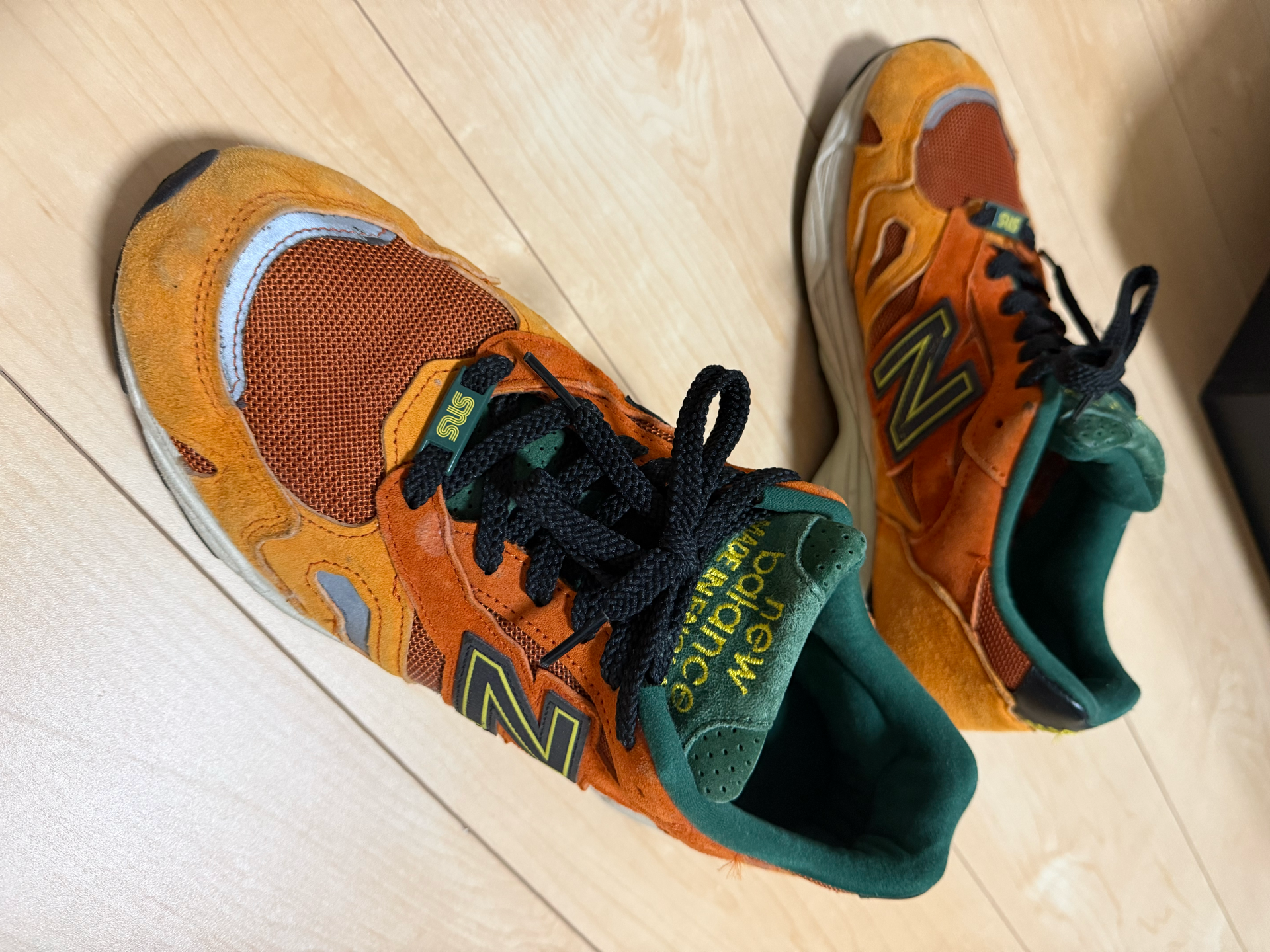 Sneakersnstuff (SNS) × New Balance 920 "Orange"