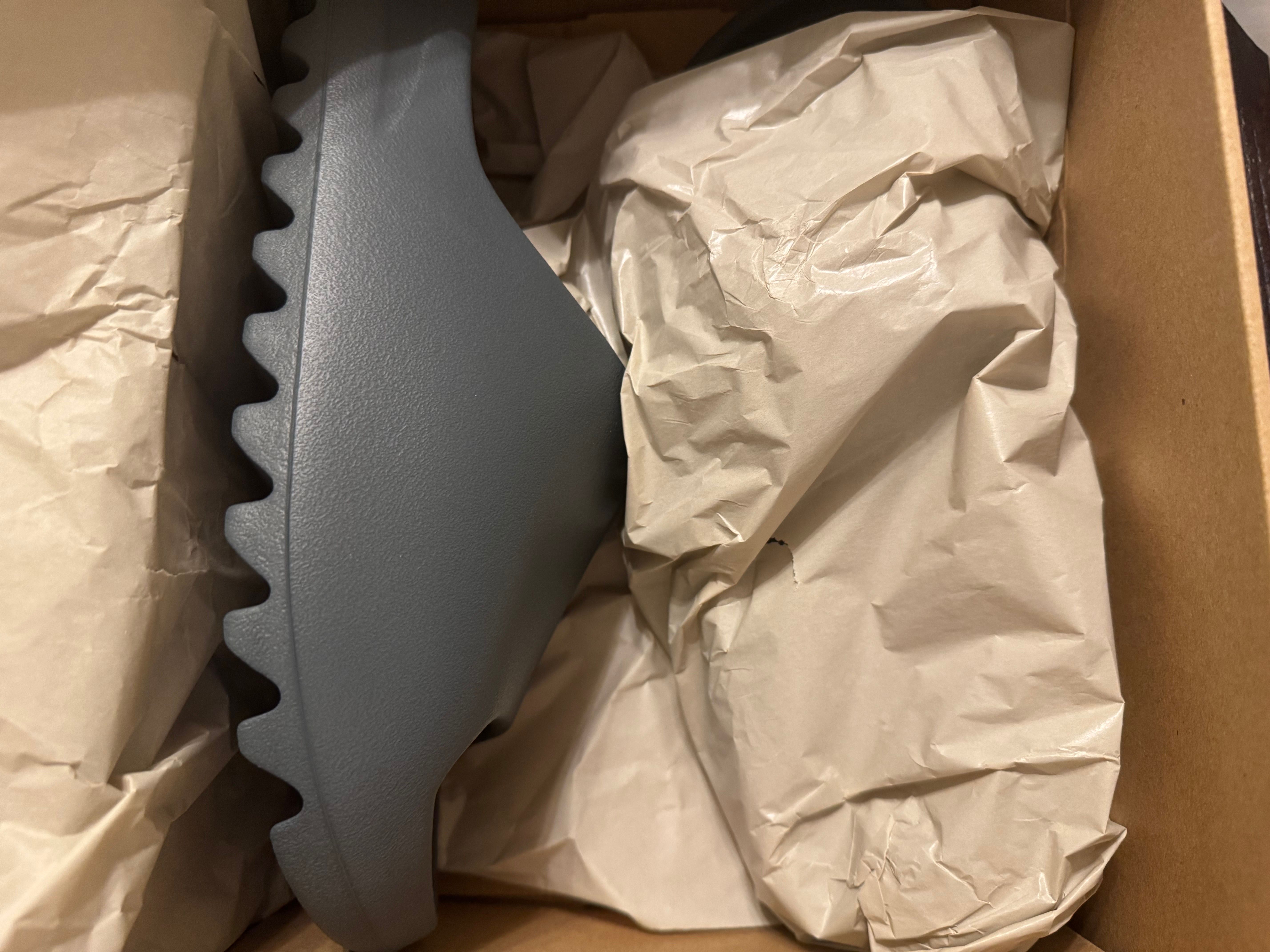 adidas YEEZY Slide "Slate Marine"