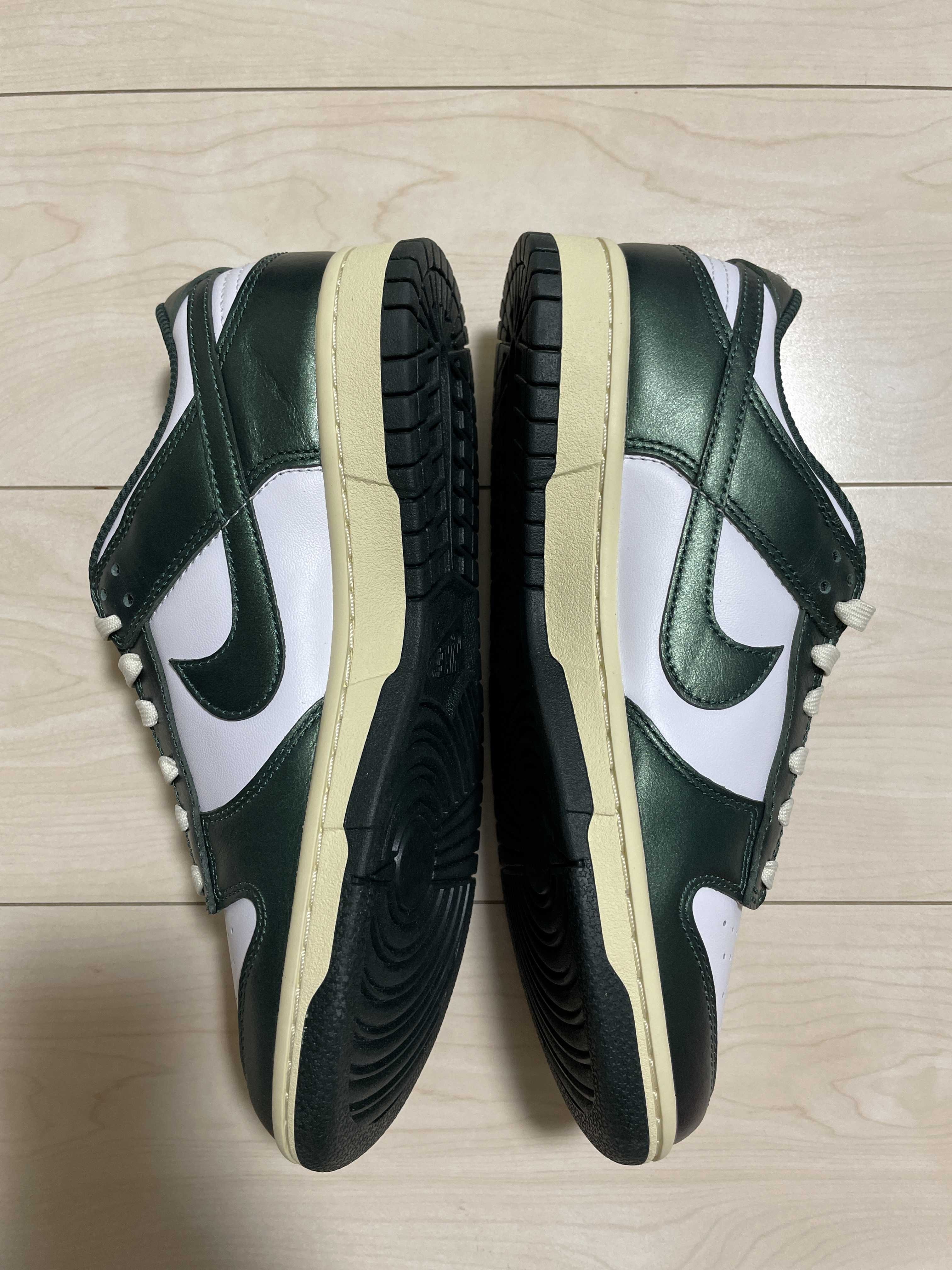 Nike Women's Dunk Low "Vintage Green"