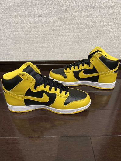 Nike Dunk High "Black/Varsity Maize"