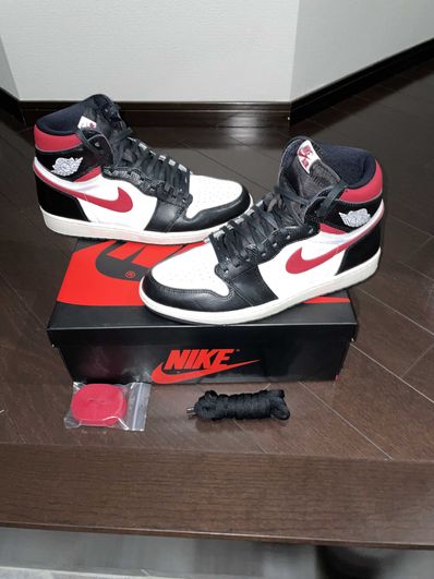 Nike Air Jordan 1 Retro High "Black/White/Sail/Gym Red"