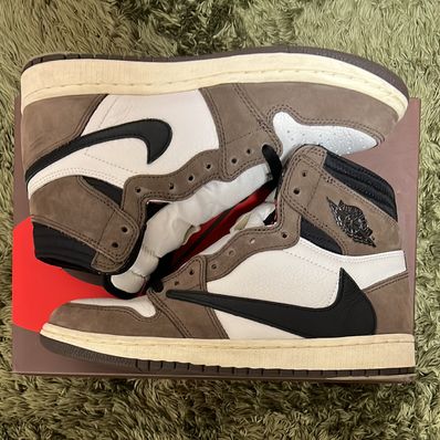 Travis Scott × Nike Air Jordan 1 Retro High OG TS SP "Sail/Dark Mocha"