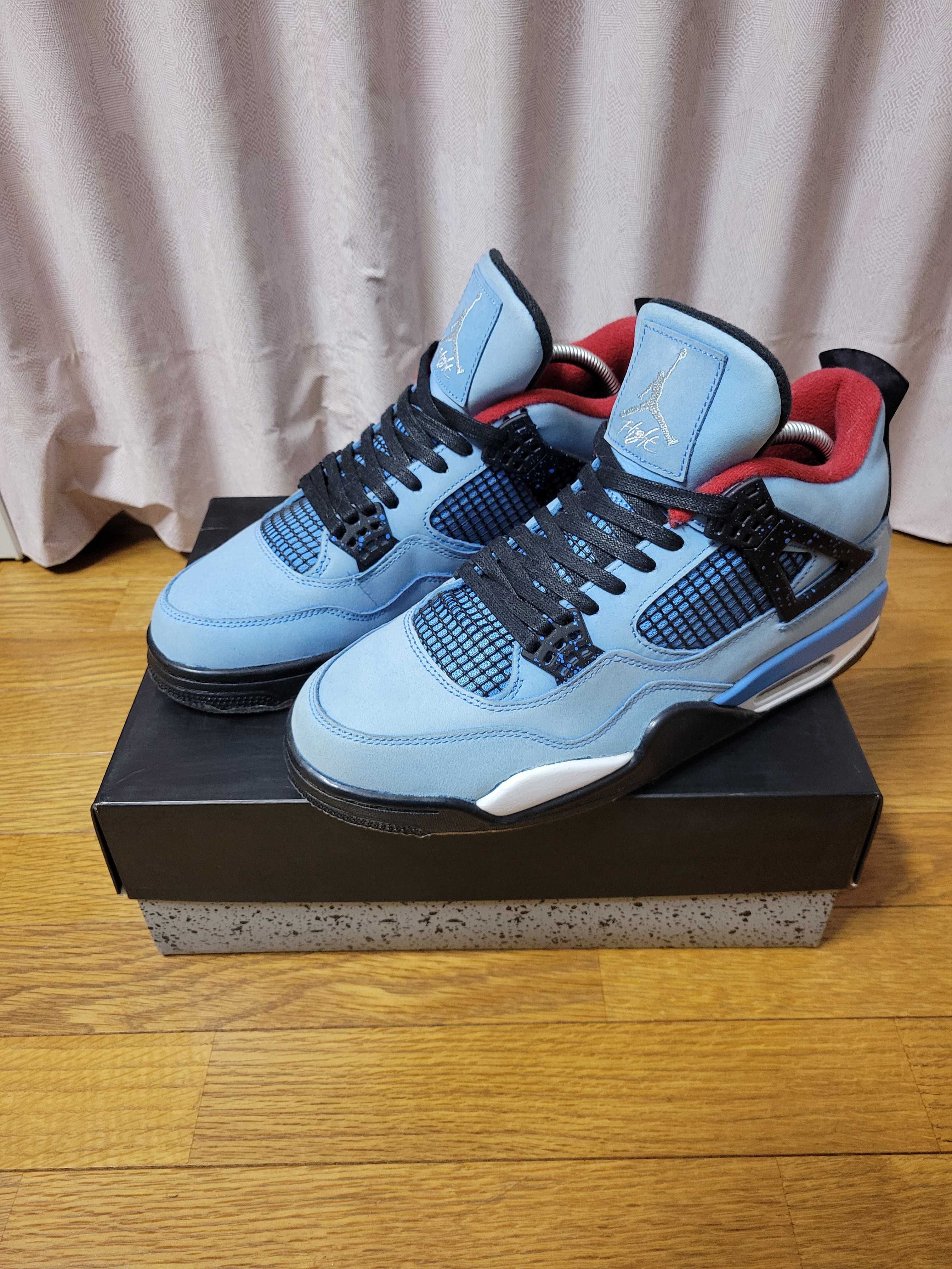 Travis Scott × Nike Air Jordan 4 Retro Cactus Jack "University Blue"