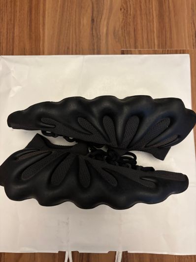 adidas YEEZY 450 "Utility Black"